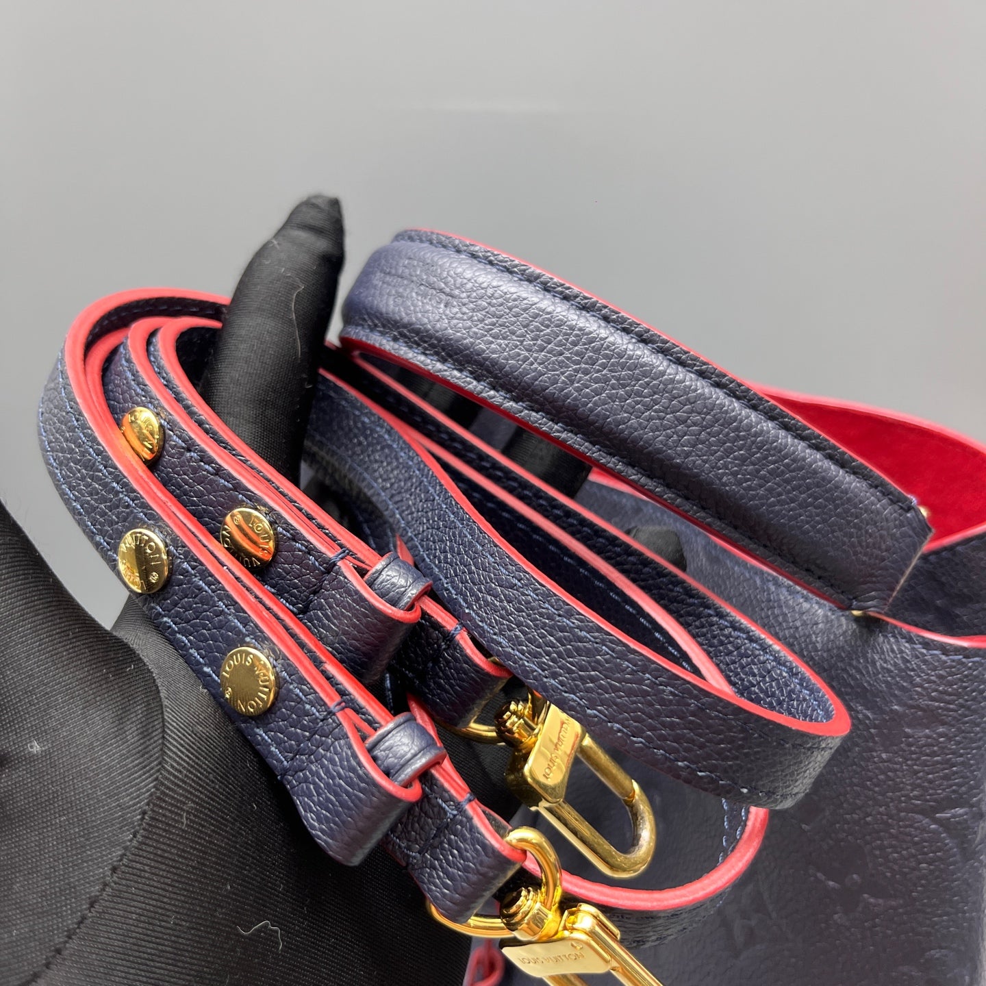 Louis Vuitton - NeoNoe - Leather - Navy - (medium)