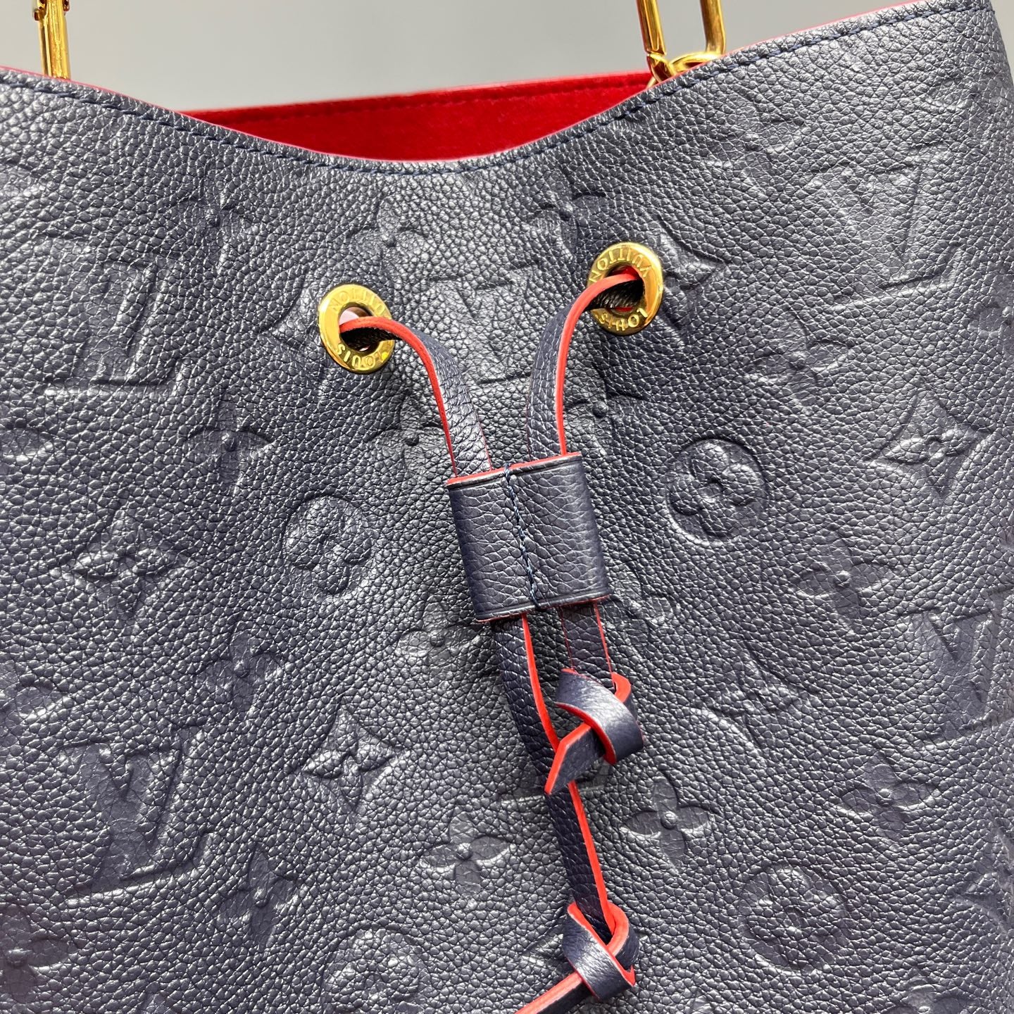 Louis Vuitton - NeoNoe - Leather - Navy - (medium)