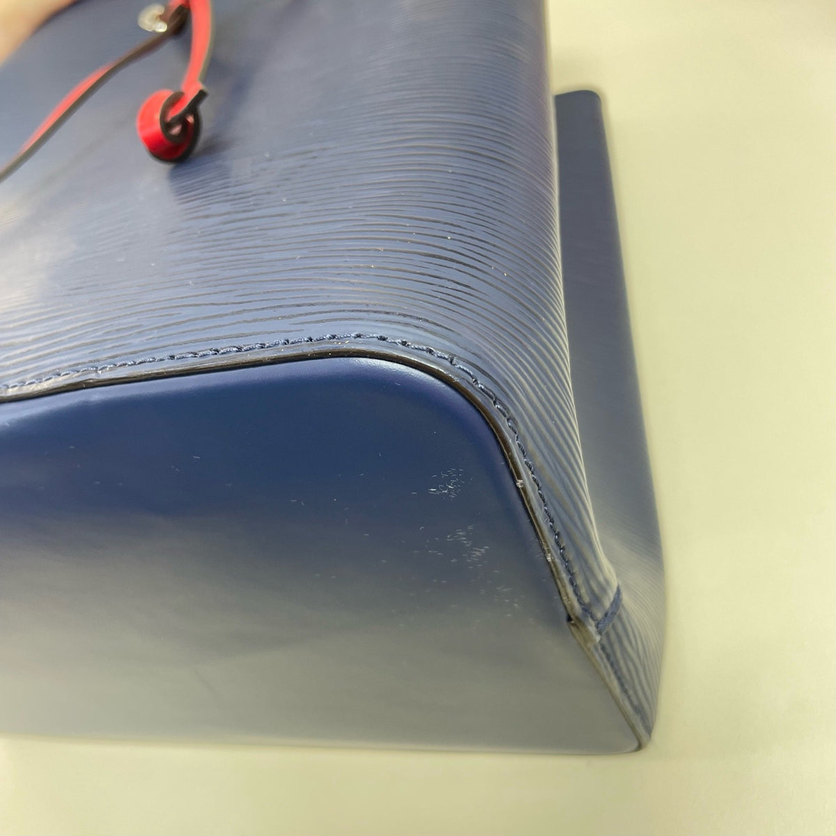 Louis Vuitton - NeoNoe - Leather - Navy - (medium)