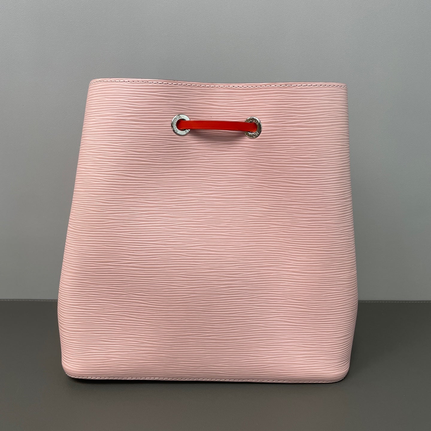 Louis Vuitton - NéoNoé - Leather - Pink - (medium)