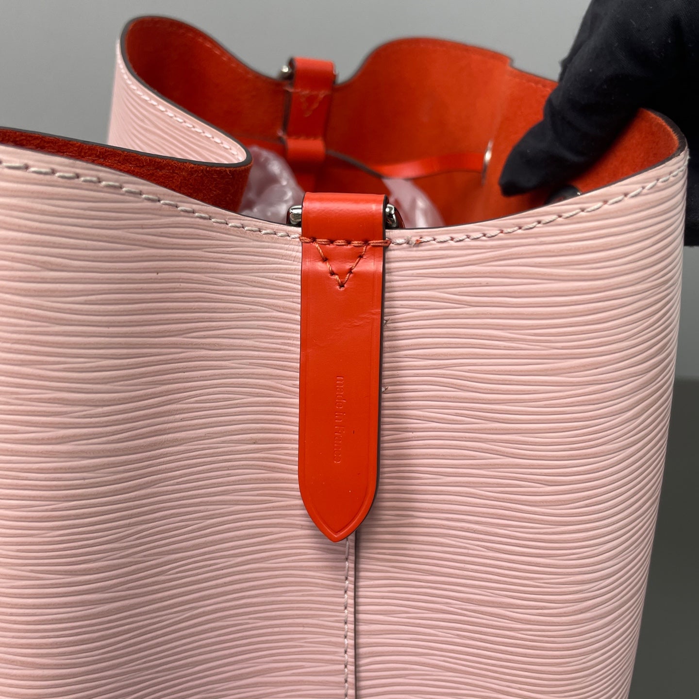 Louis Vuitton - NéoNoé - Leather - Pink - (medium)