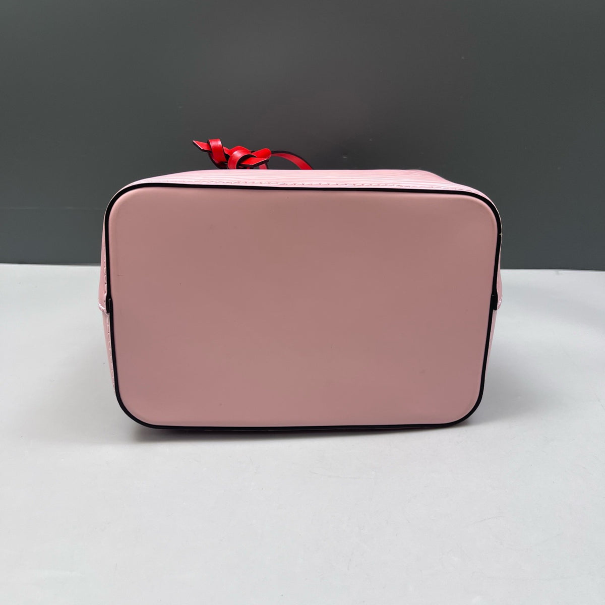 Louis Vuitton - NeoNoe - Leather - Pink - (small)