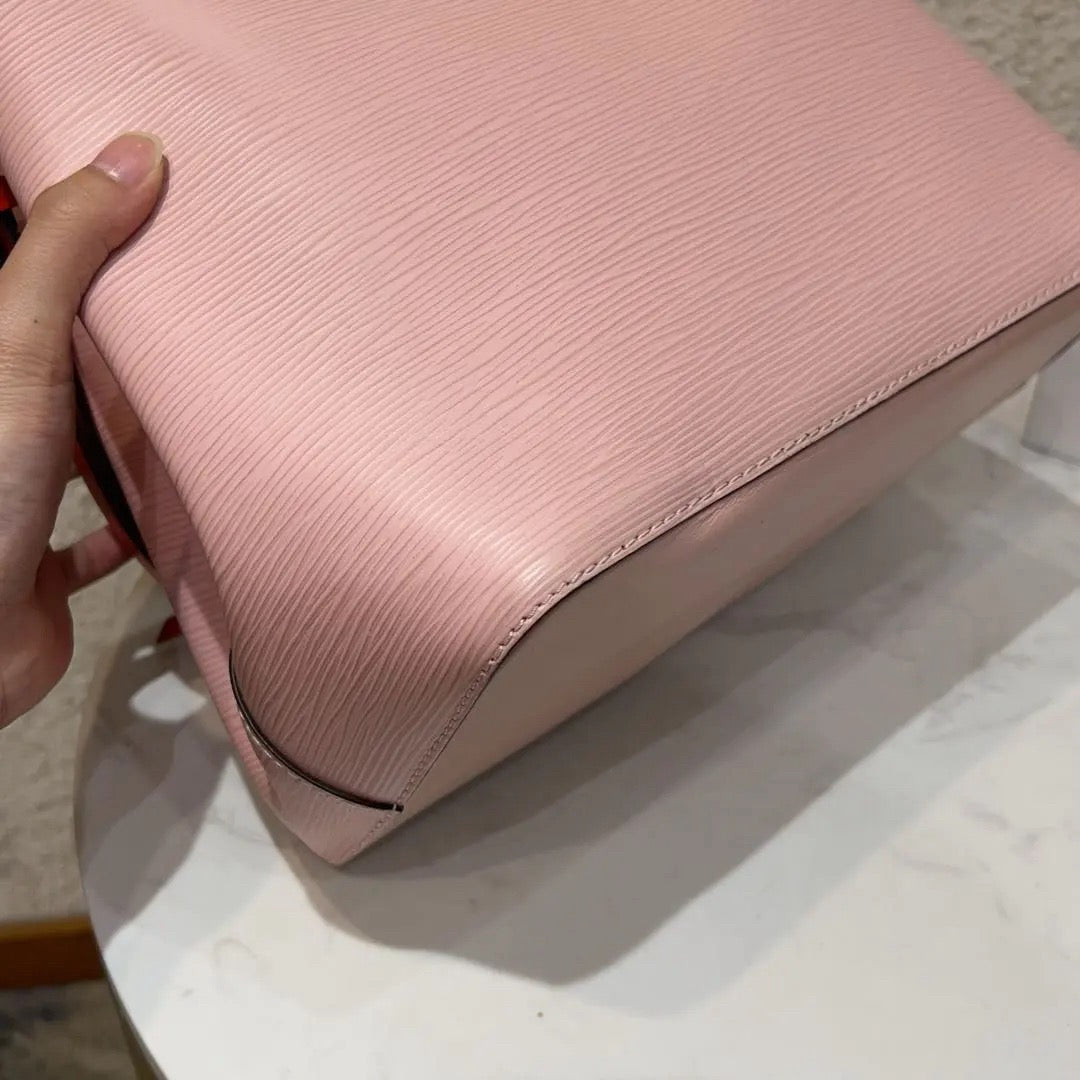 Louis Vuitton - NeoNoe Medium - Leather - Multicolour - (Medium)