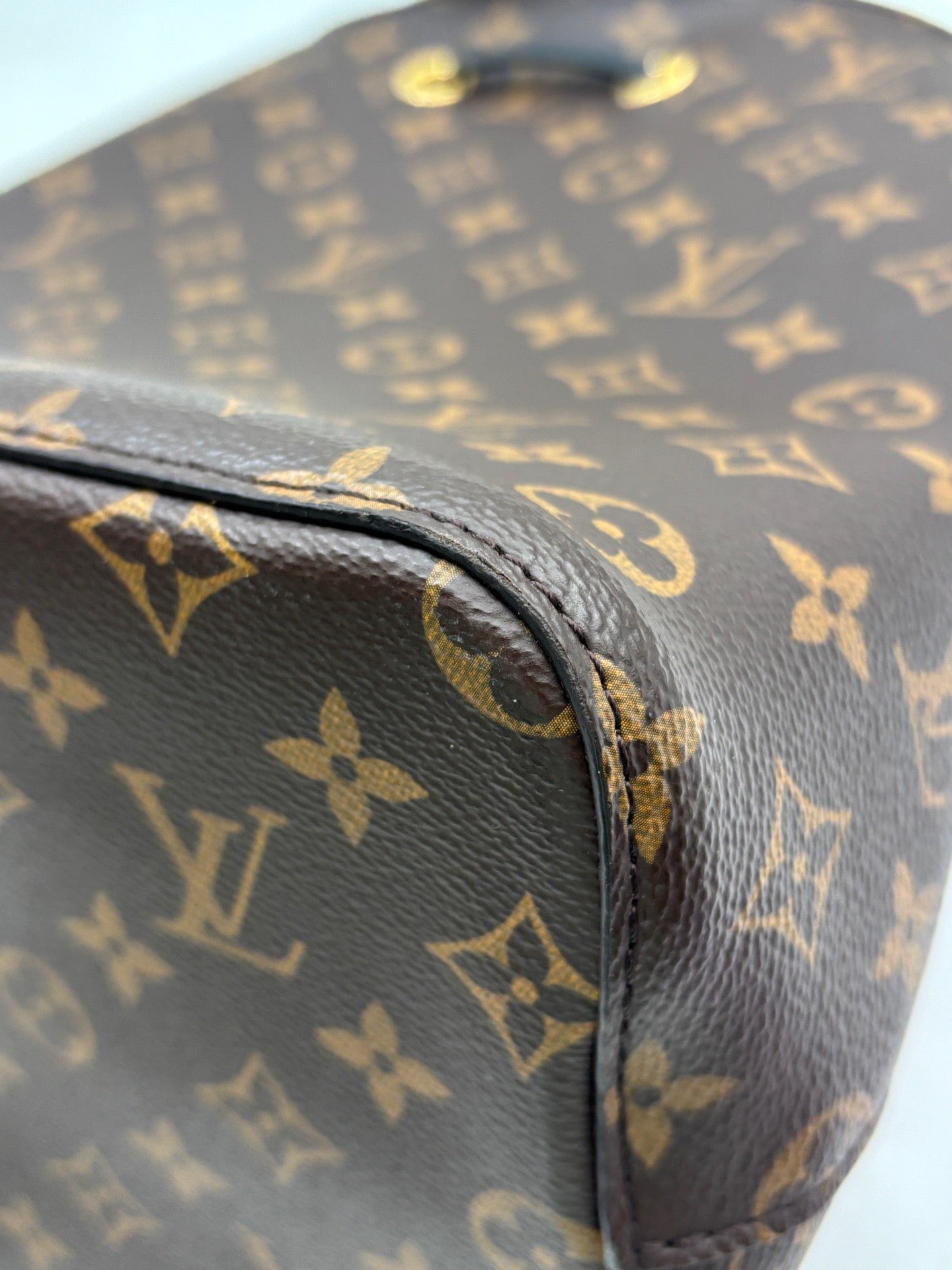 Louis Vuitton - NéoNoé MM - Leather - Multicolour - (medium)