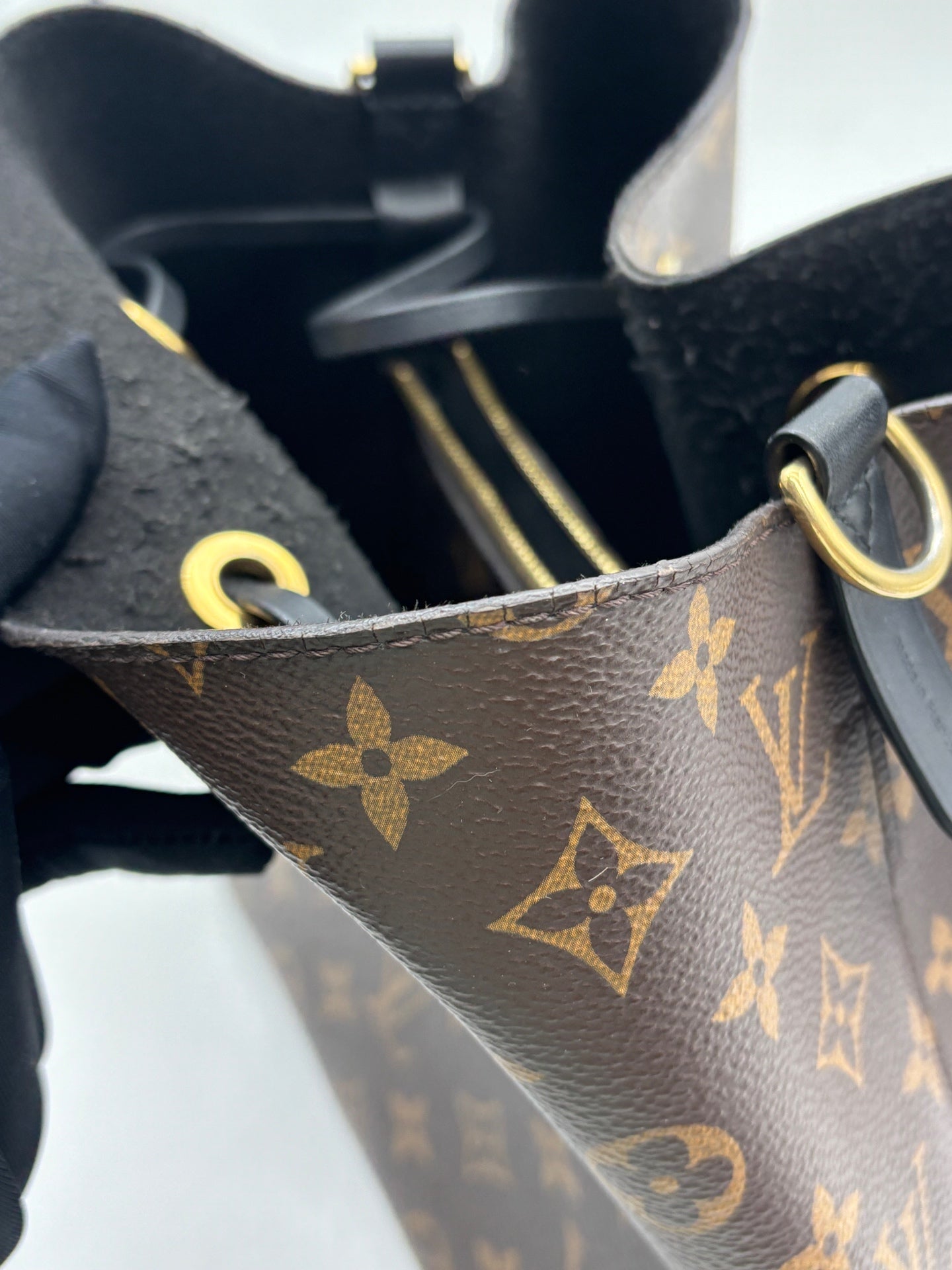Louis Vuitton - NéoNoé - Synthetic - Black - (Medium)