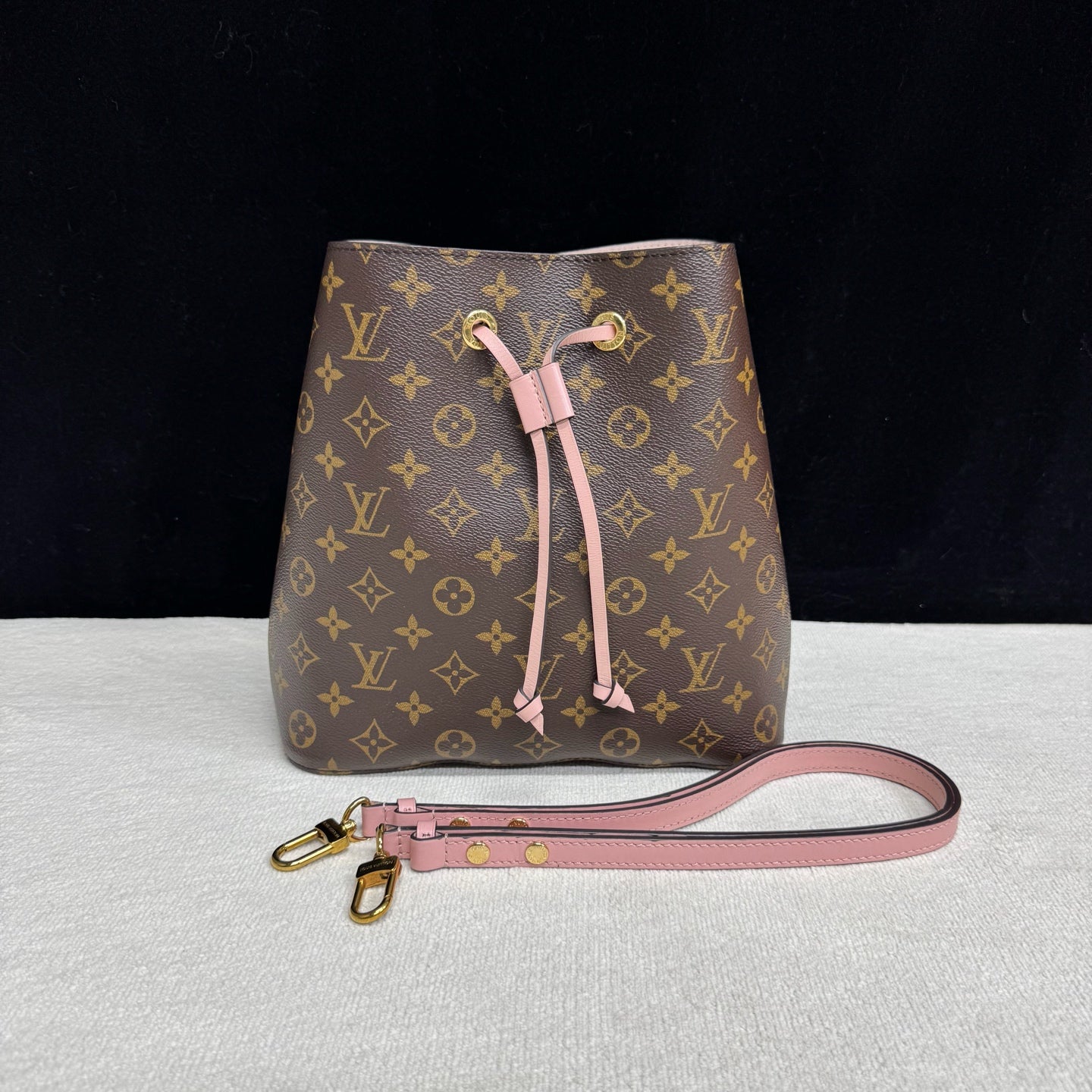 Louis Vuitton - Néonoé - Synthetic - Brown - (medium)