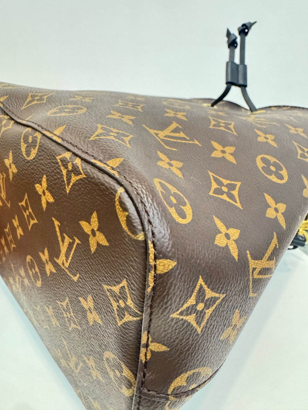 Louis Vuitton - NeoNoe - Synthetic - Brown - (medium)
