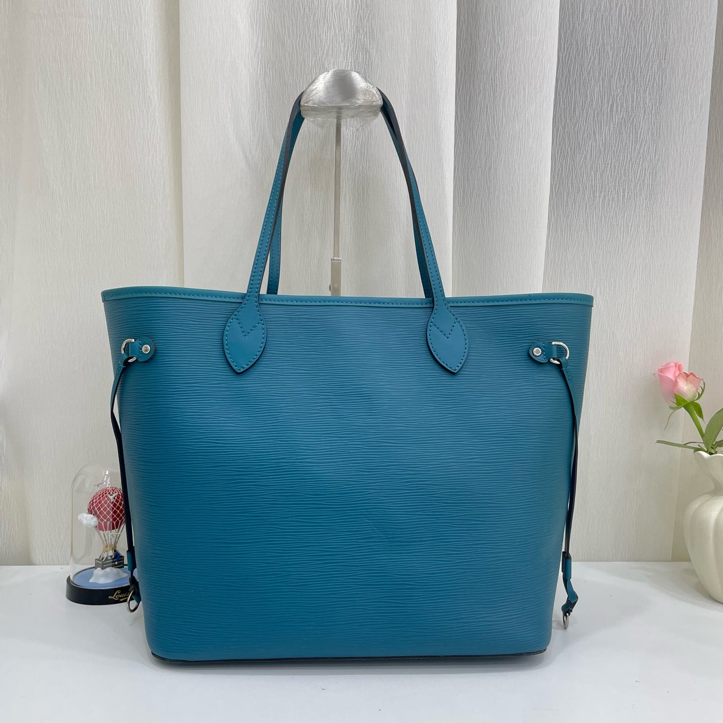 Louis Vuitton - Neverfull - Leather - Blue - (medium)
