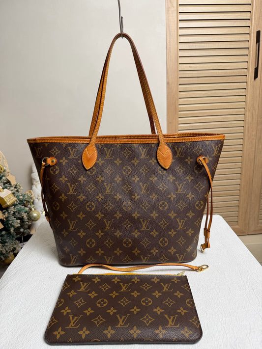 Louis Vuitton - Neverfull - Leather - Brown - (Medium)