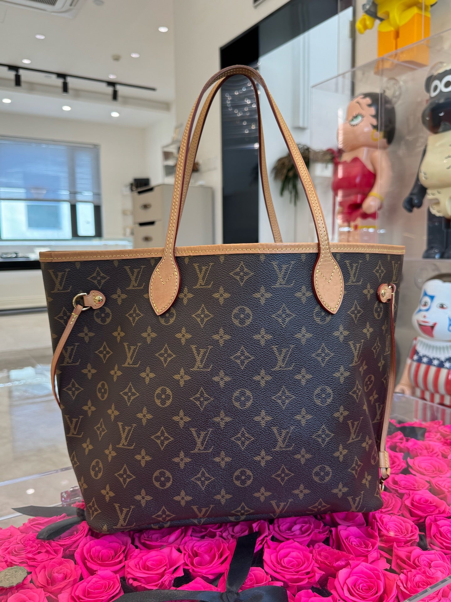 Louis Vuitton - Neverfull - Leather - Brown - (Medium)