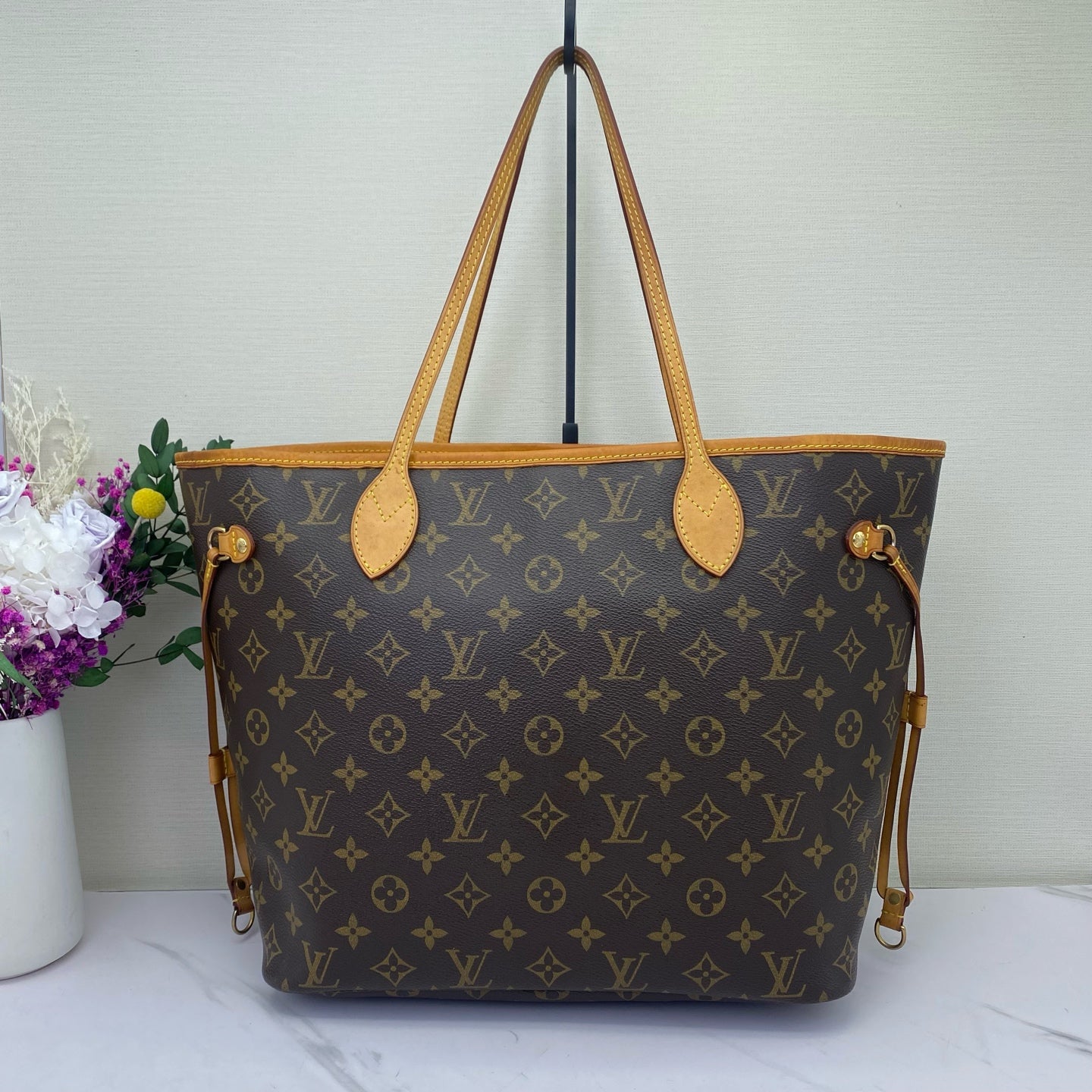 Louis Vuitton - Neverfull - Leather - Brown - (medium)