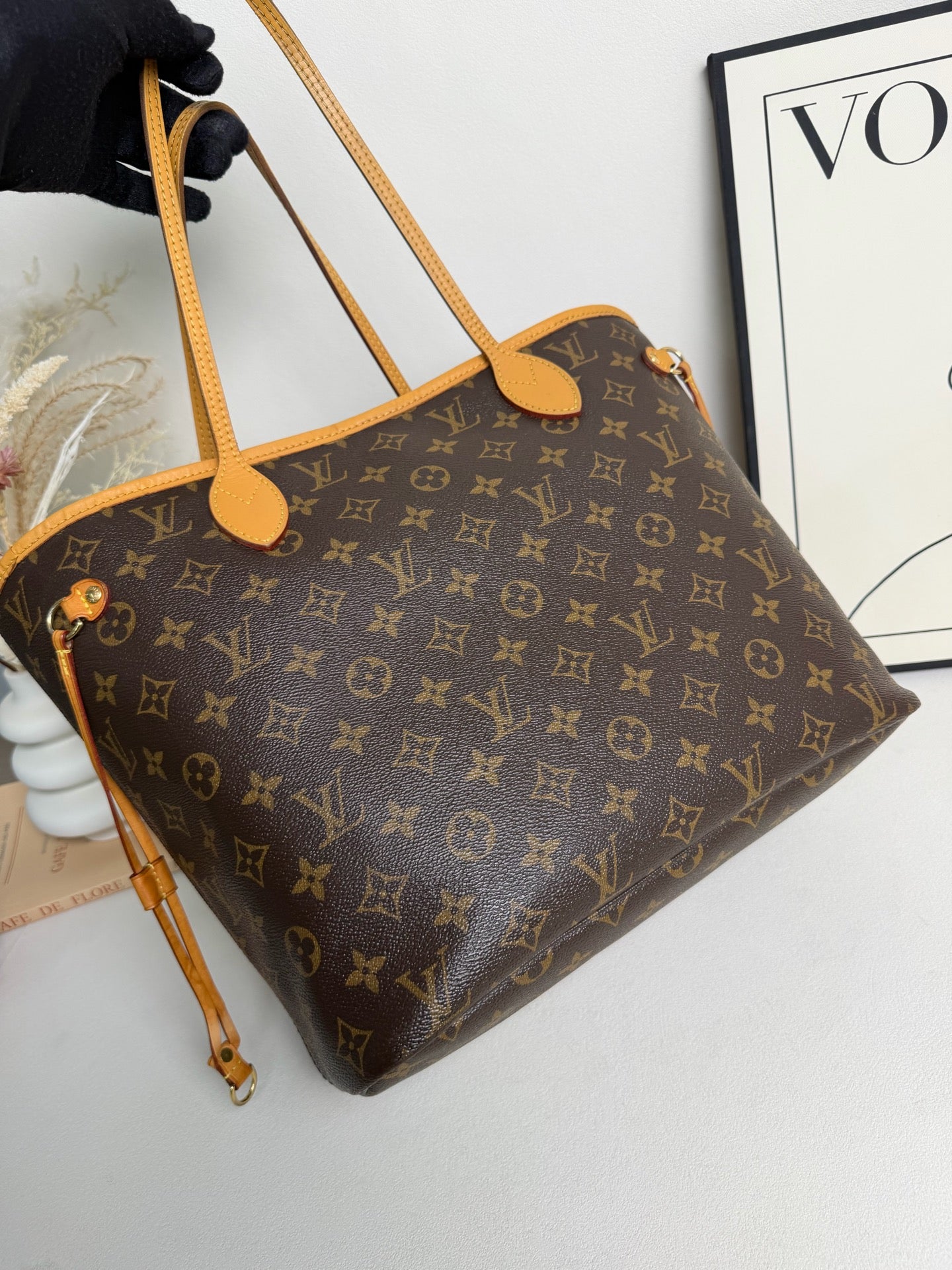 Louis Vuitton - Neverfull - Leather - Brown - (medium)
