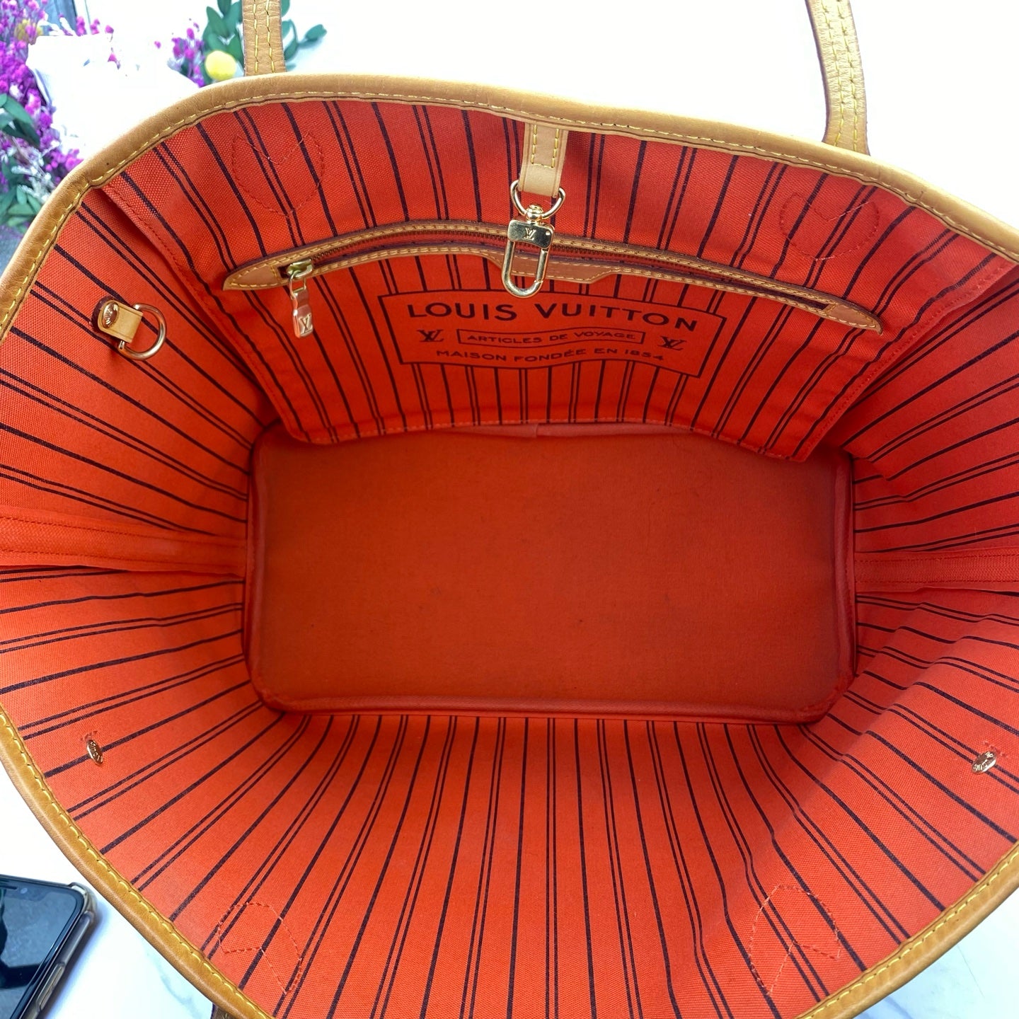 Louis Vuitton - Neverfull - Leather - Brown - (medium)