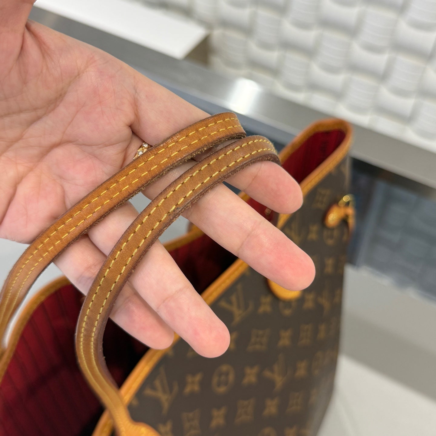 Louis Vuitton - Neverfull - Leather - Brown - (medium)