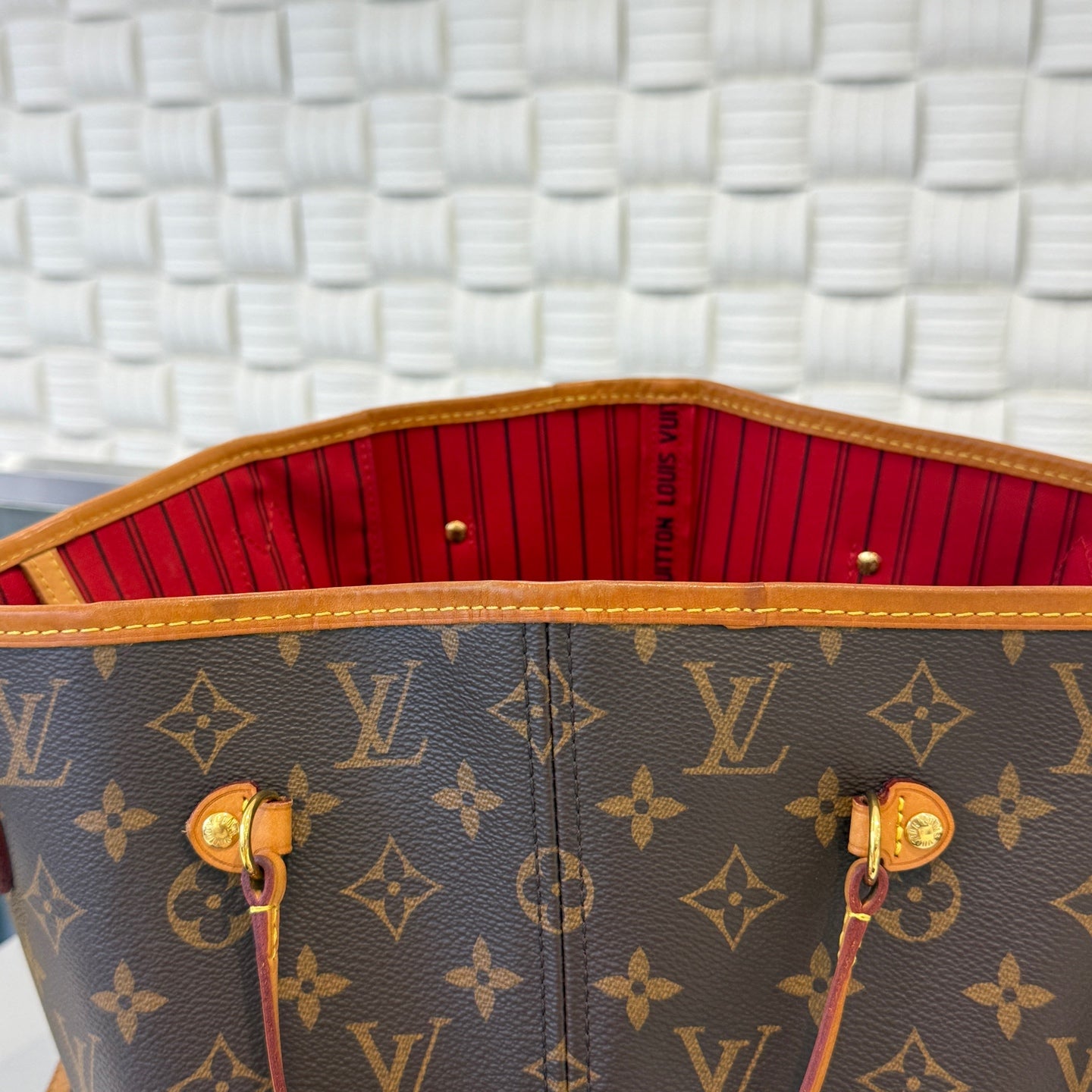 Louis Vuitton - Neverfull - Leather - Brown - (medium)