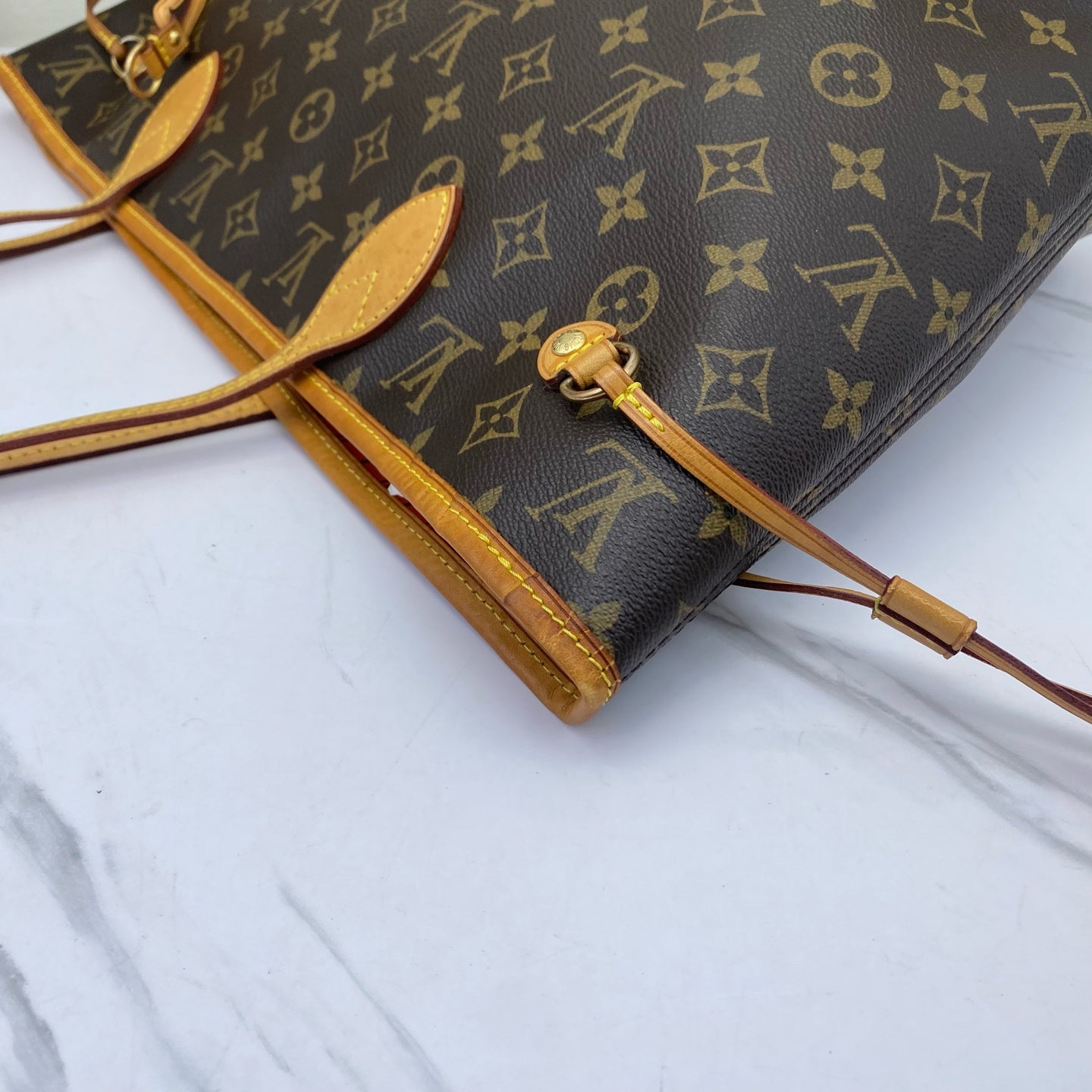 Louis Vuitton - Neverfull - Leather - Brown - (medium)