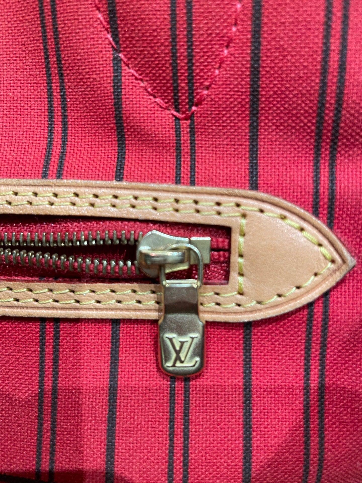 Louis Vuitton - Neverfull - Leather - Brown - (medium)
