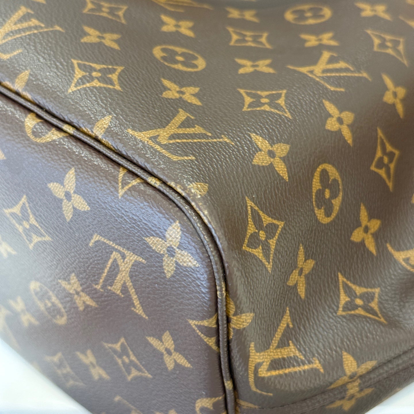 Louis Vuitton - Neverfull - Leather - Brown - (medium)