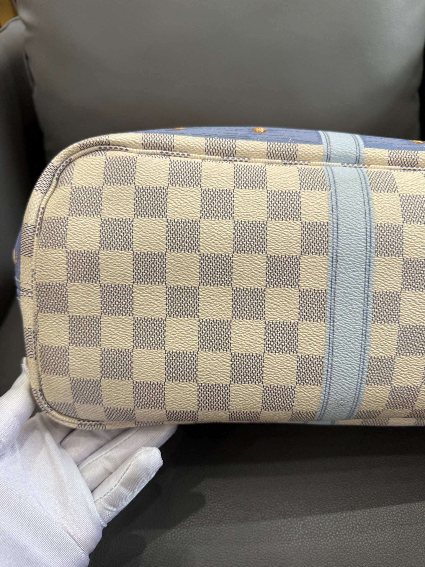 Louis Vuitton - Neverfull - Leather - Multicolour - (medium)