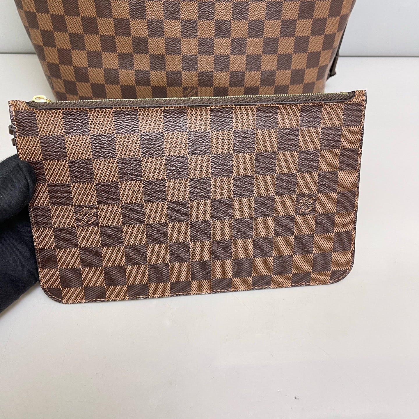 Louis Vuitton - Neverfull MM - Canvas - Brown - (medium)