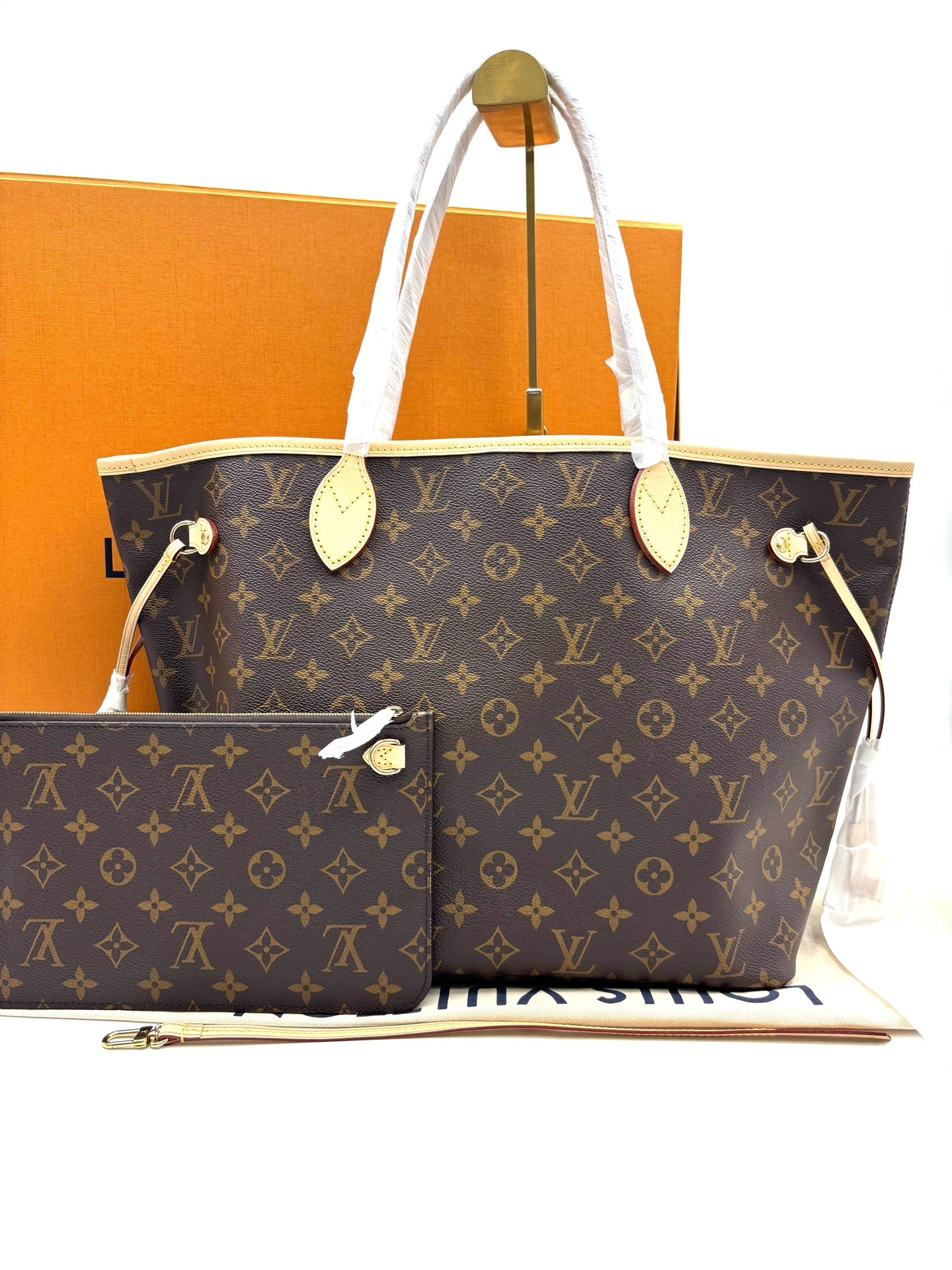 Louis Vuitton - Neverfull MM - Leather - Brown - (medium)