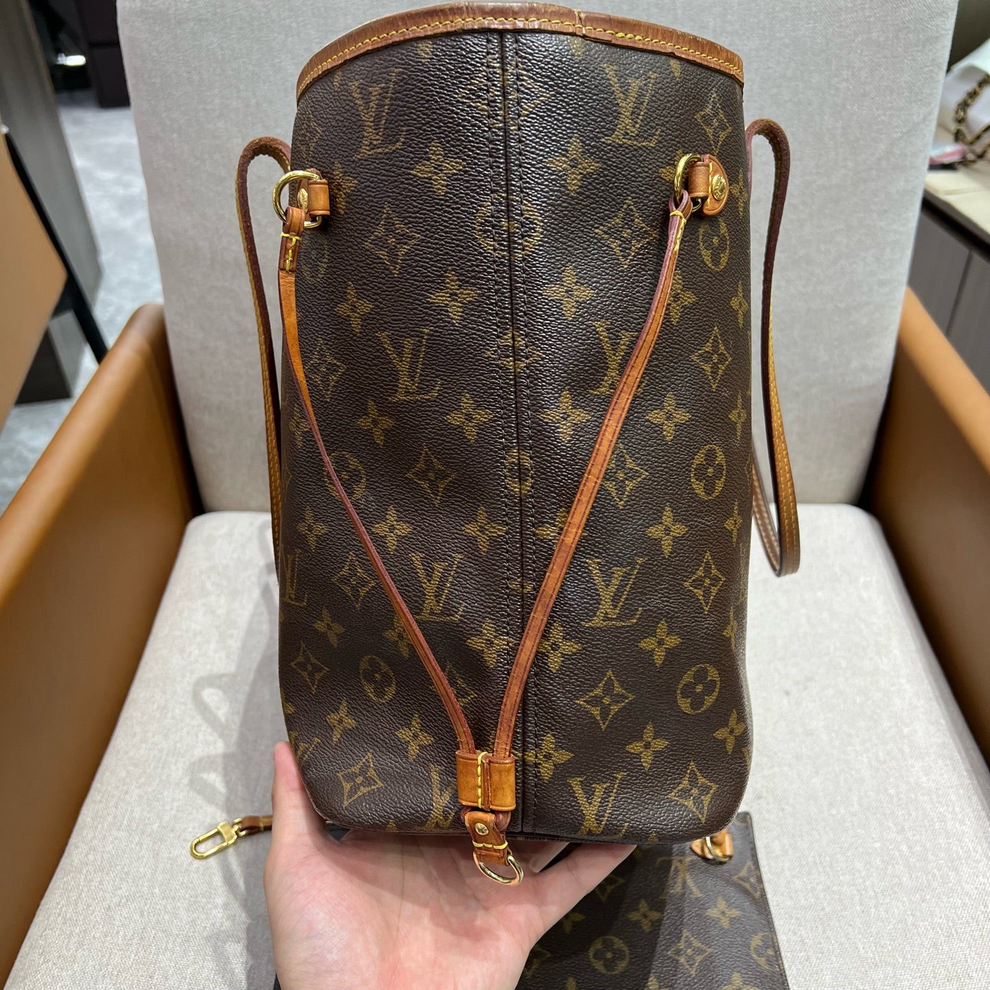 Louis Vuitton - Neverfull MM - Leather - Brown - (medium)