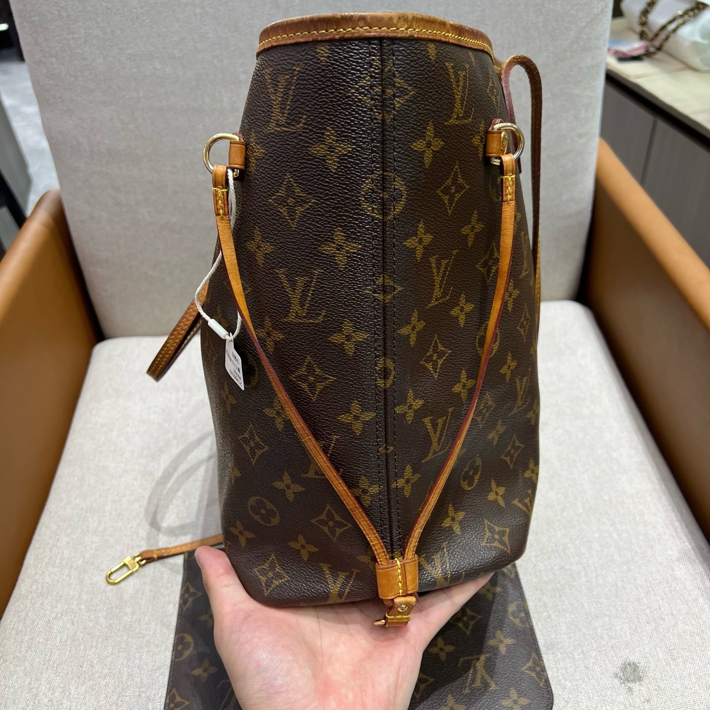 Louis Vuitton - Neverfull MM - Leather - Brown - (medium)