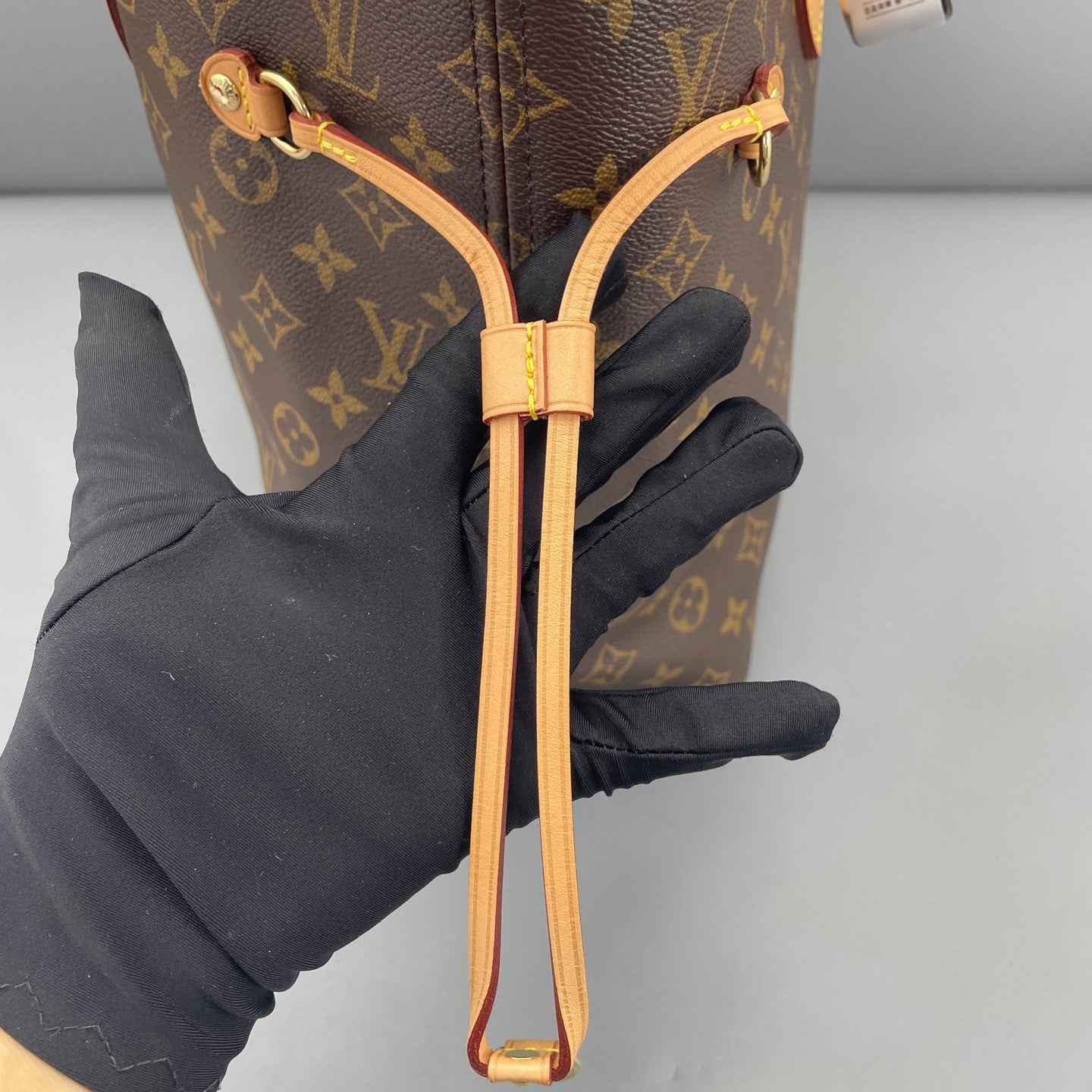 Louis Vuitton - Neverfull MM - Leather - Brown - (medium)