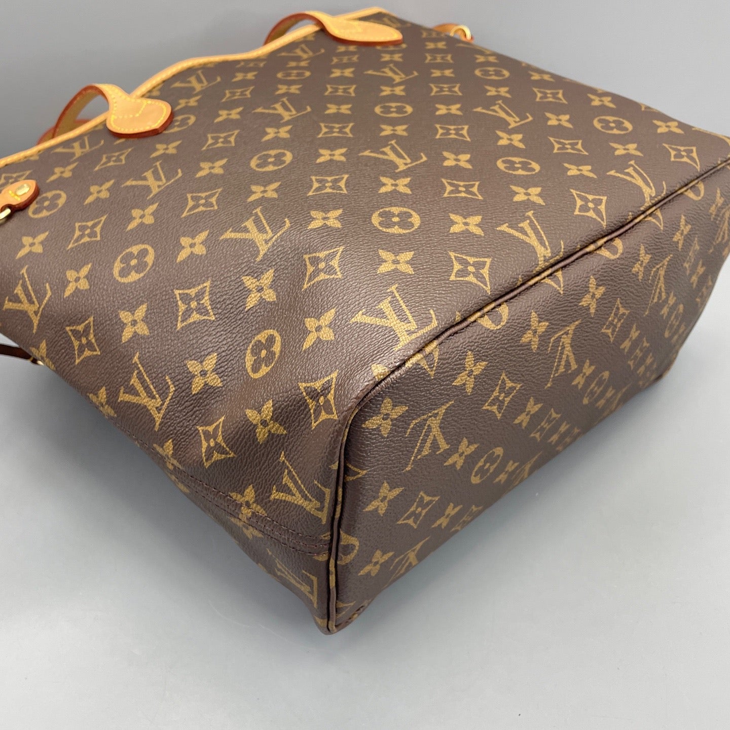 Louis Vuitton - Neverfull MM - Leather - Brown - (medium)