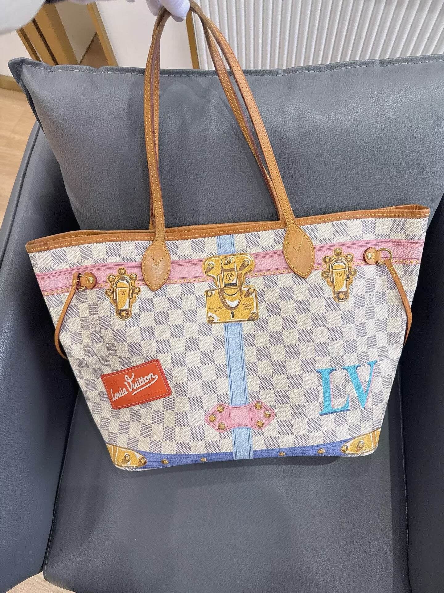 Louis Vuitton - Neverfull MM Palace Series Limited Edition - Damier Azur coated canvas with Vachetta leather trim - White, blue, pink, yellow, red, tan - (Medium)