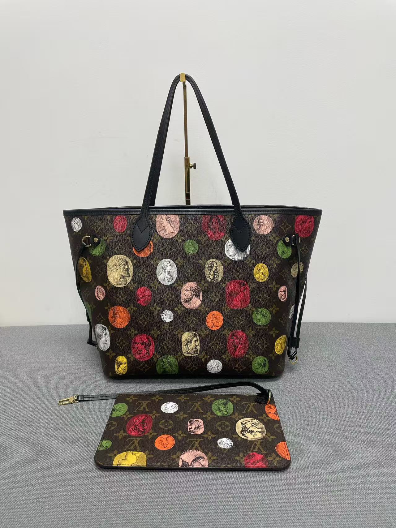 Louis Vuitton - Neverfull MM x Fornasetti - Monogram coated canvas with leather trim - Multicolour - (Medium)