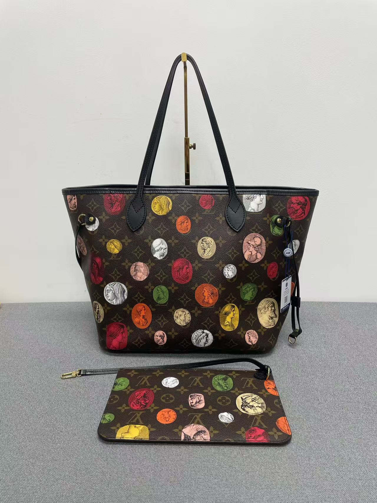 Louis Vuitton - Neverfull MM x Fornasetti - Monogram coated canvas with leather trim - Multicolour - (Medium)