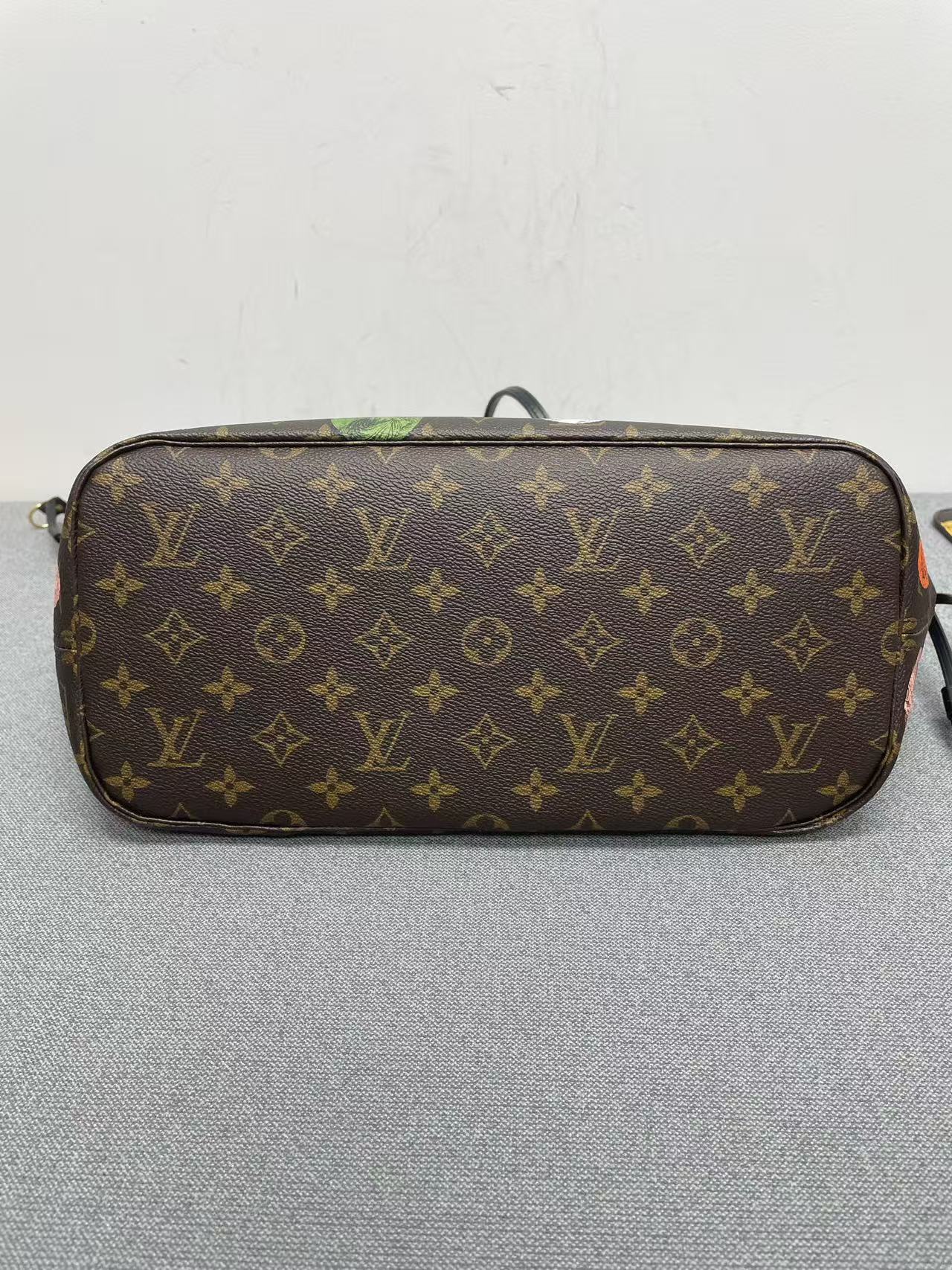 Louis Vuitton - Neverfull MM x Fornasetti - Monogram coated canvas with leather trim - Multicolour - (Medium)
