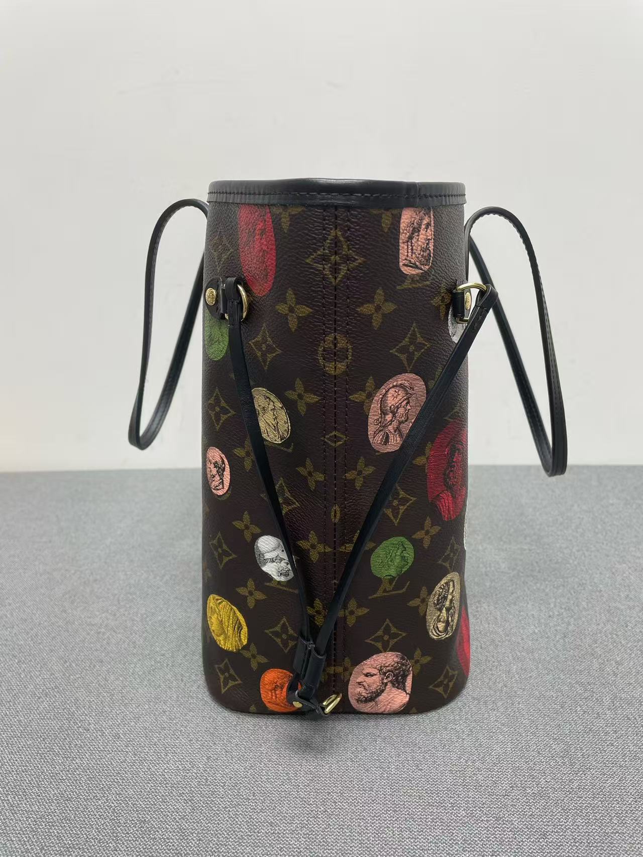 Louis Vuitton - Neverfull MM x Fornasetti - Monogram coated canvas with leather trim - Multicolour - (Medium)