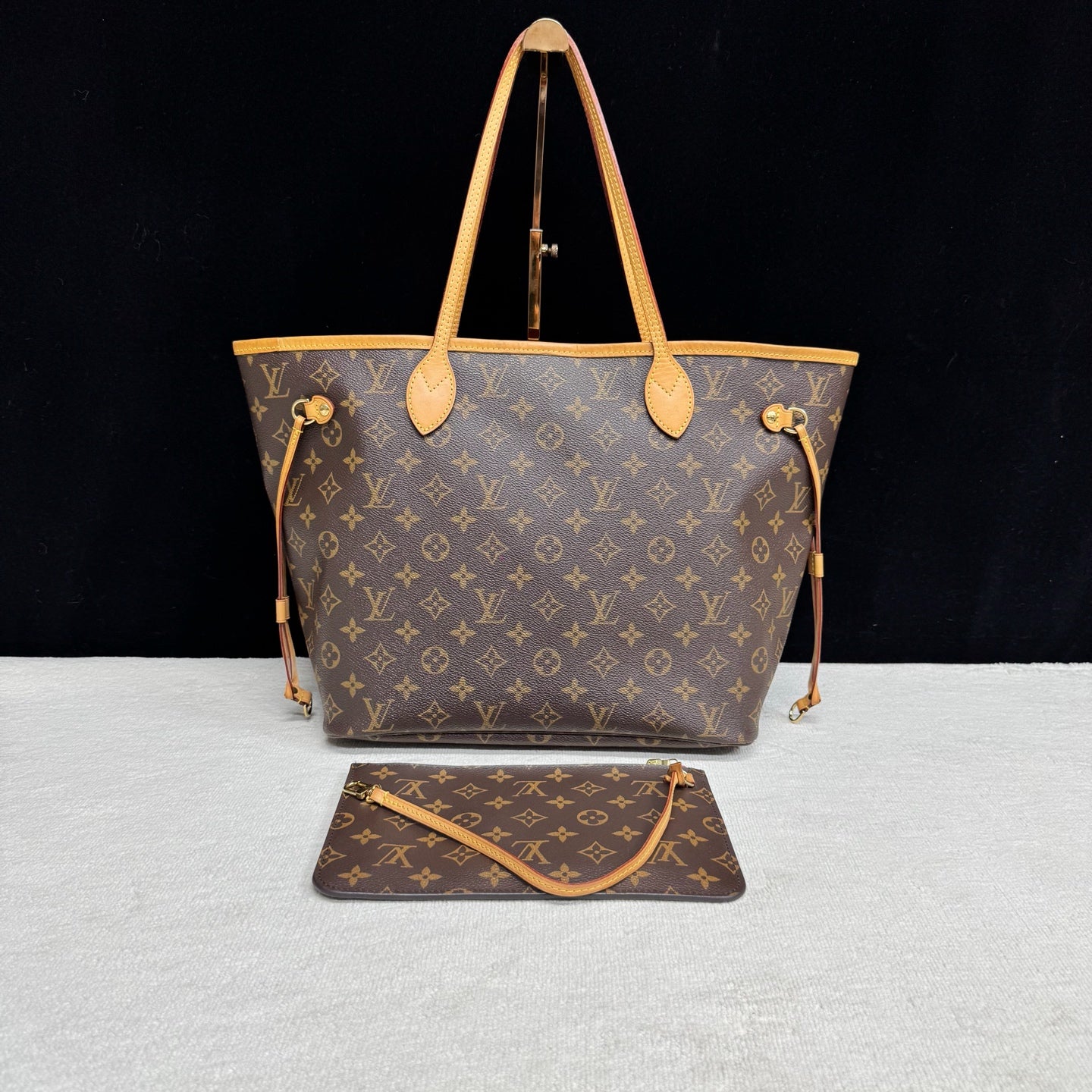 Louis Vuitton - Neverfull - Synthetic - Brown - (medium)