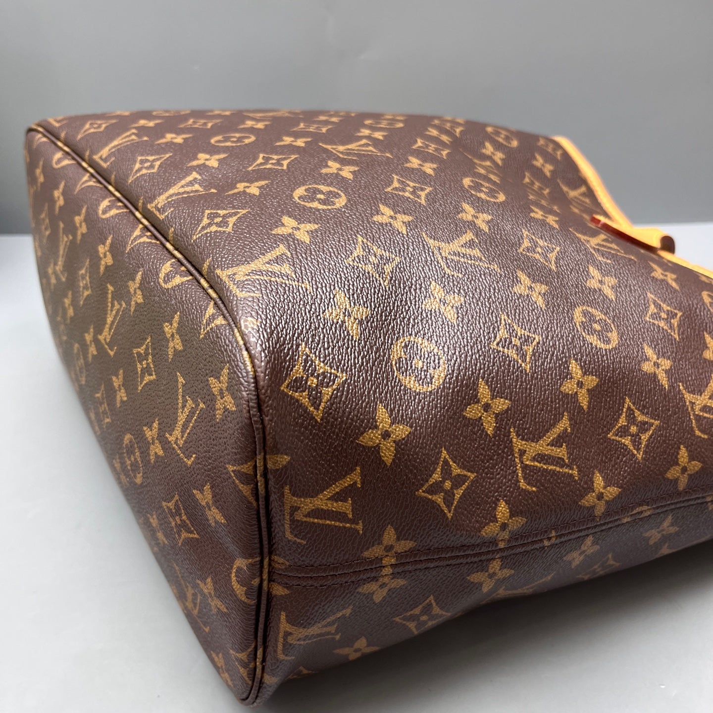 Louis Vuitton - Neverfull - Synthetic - Brown - (Medium)
