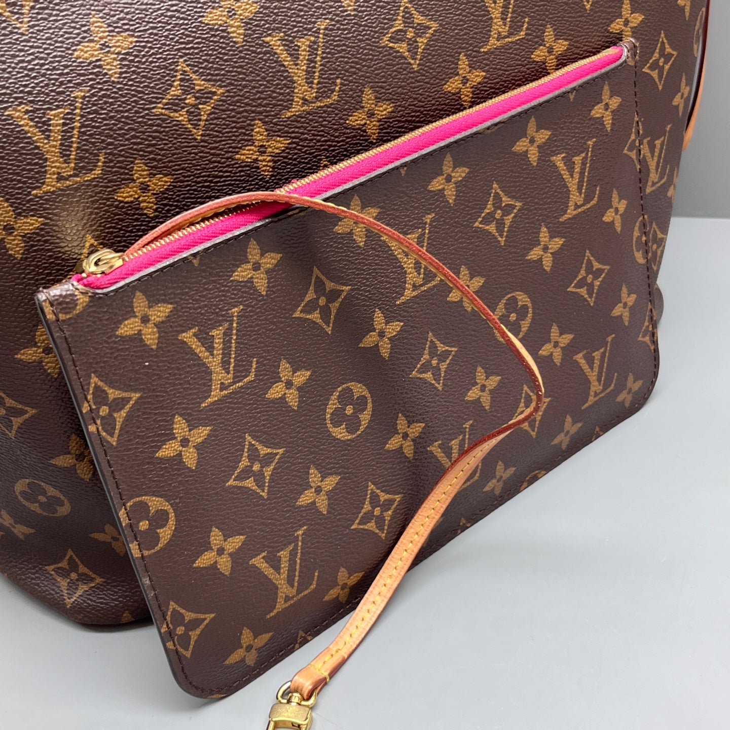 Louis Vuitton - Neverfull - Synthetic - Brown - (medium)