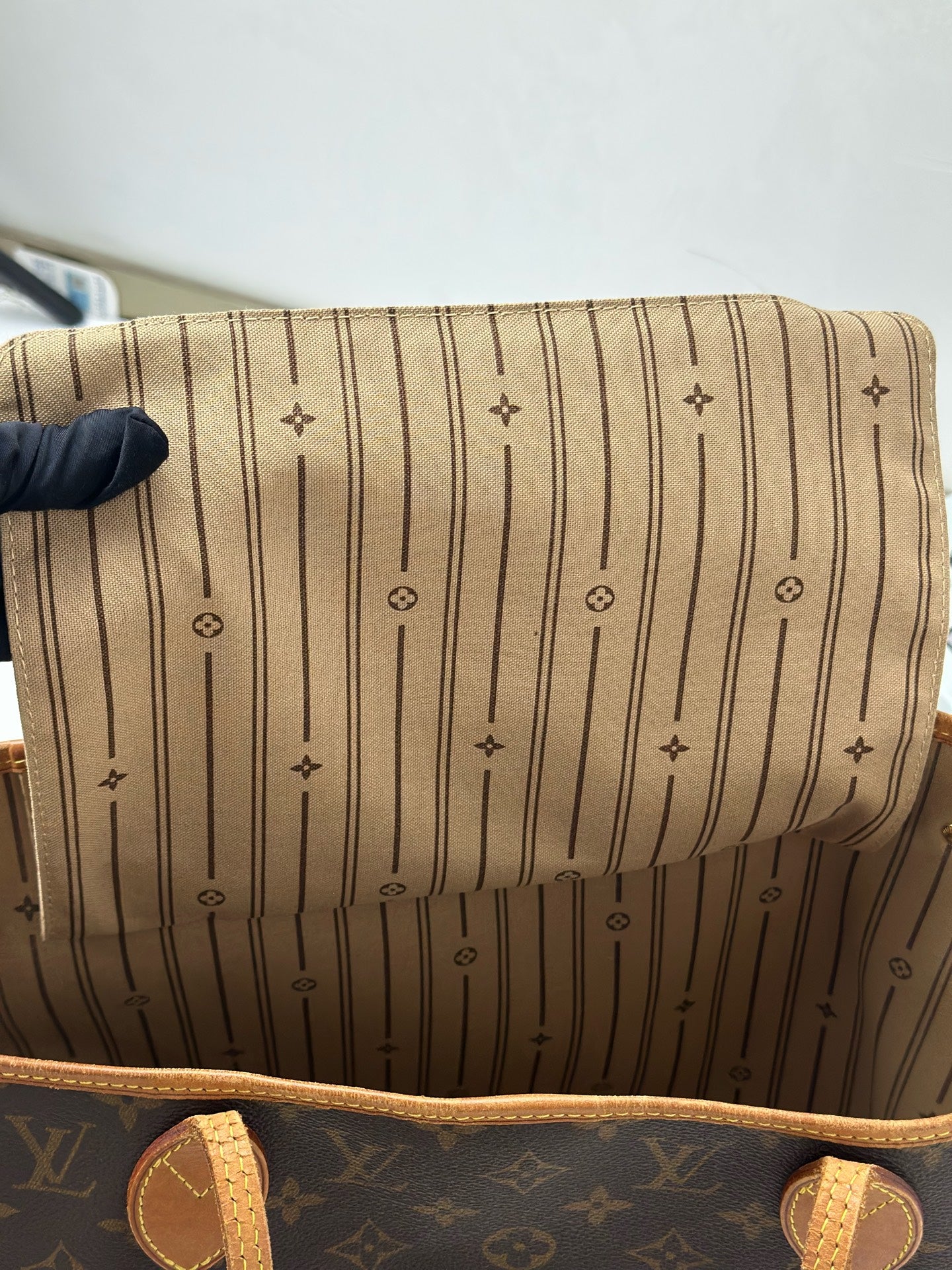 Louis Vuitton - Neverfull - Synthetic - Brown - (medium)