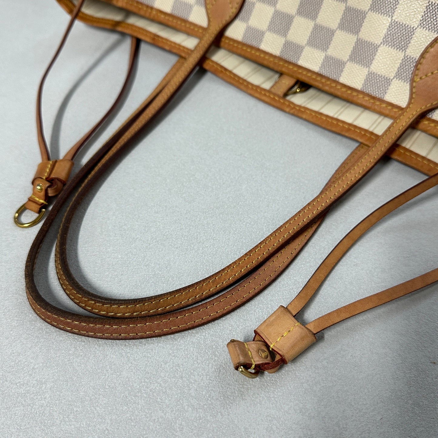 Louis Vuitton - Neverfull - Synthetic - White - (medium)