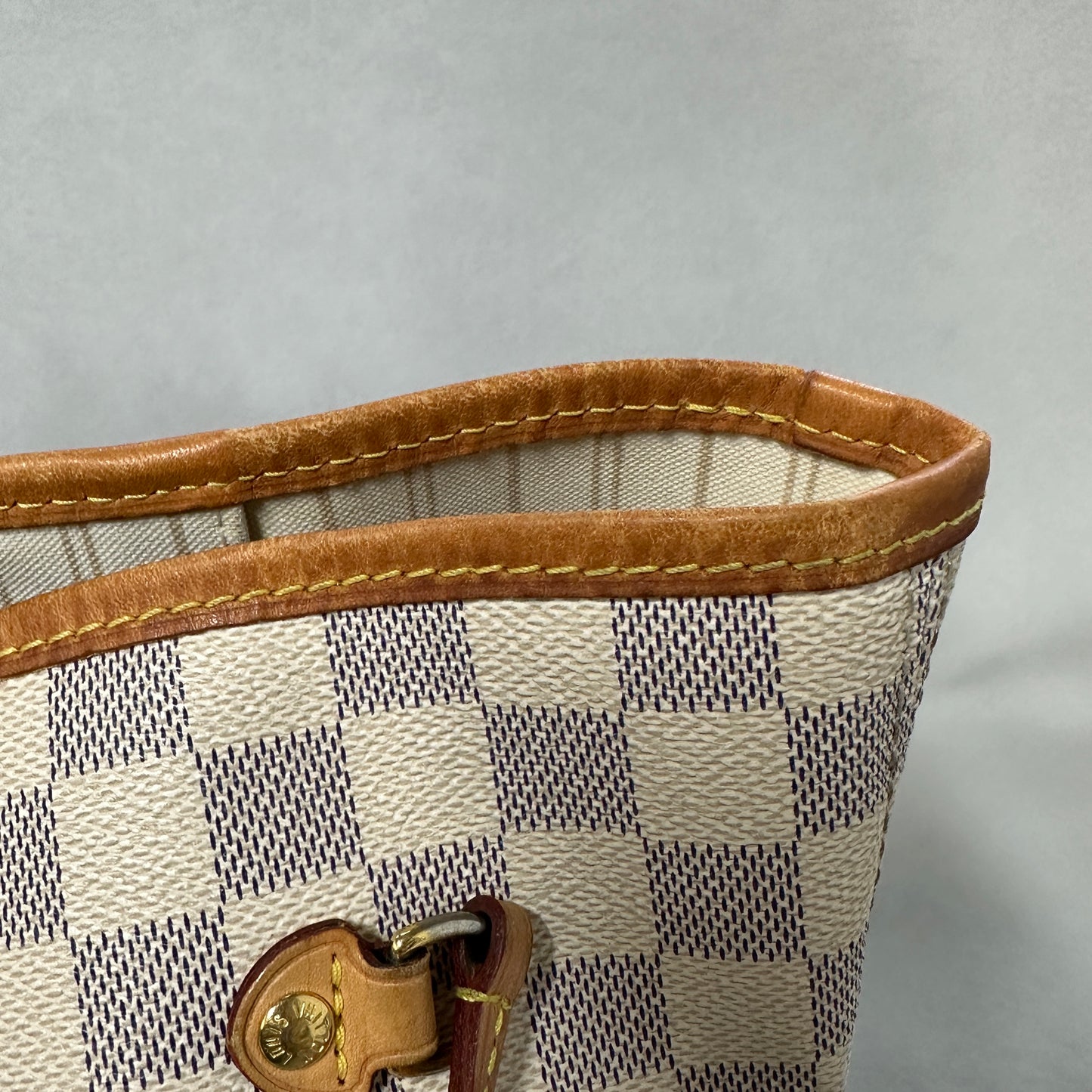 Louis Vuitton - Neverfull - Synthetic - White - (medium)