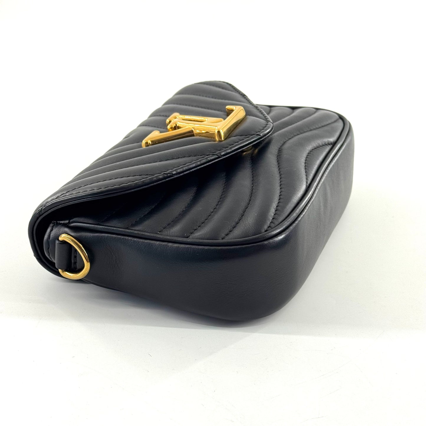 Louis Vuitton New Wave Leather Black - view 4