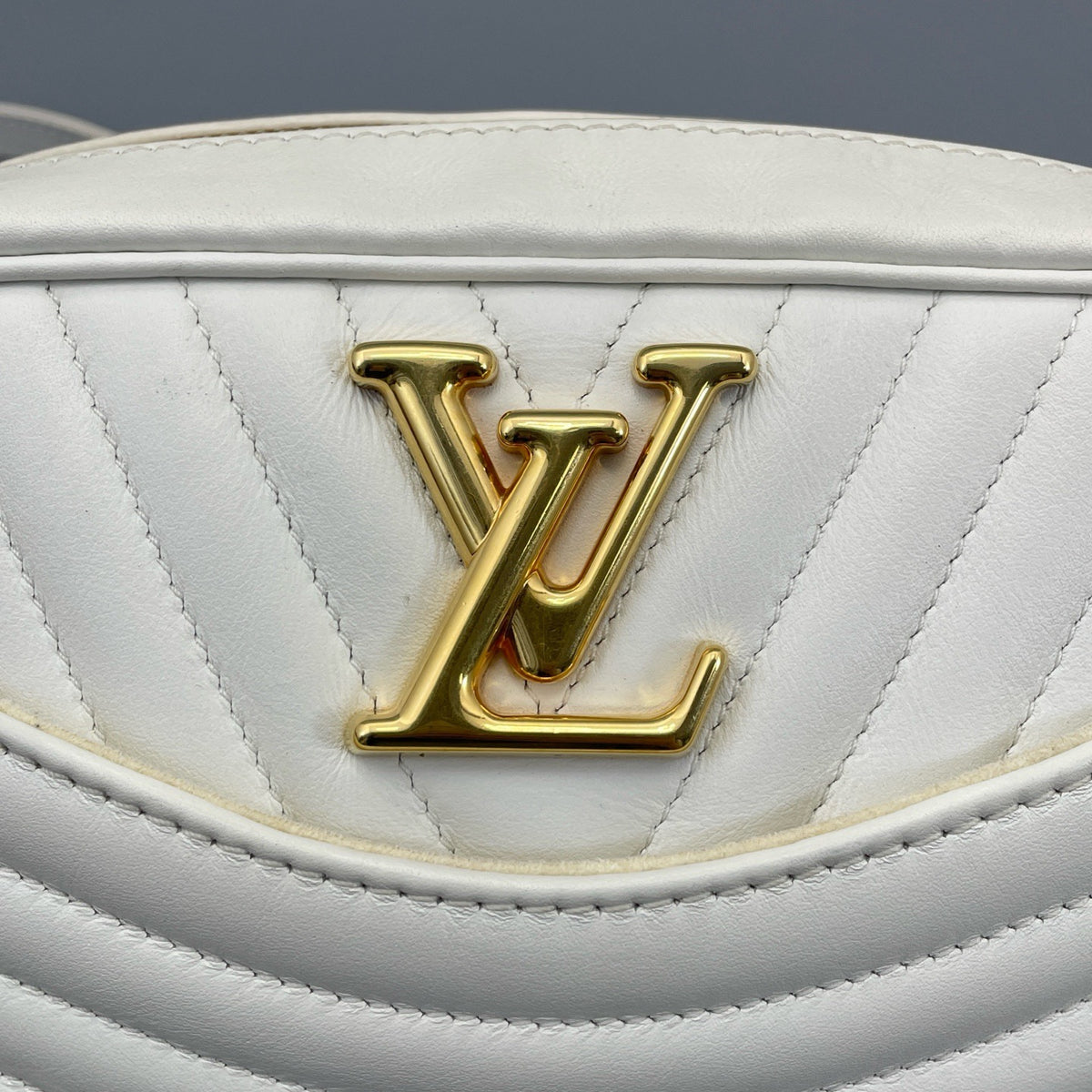Louis Vuitton - New Wave Camera Bag - Leather - White - (mini)