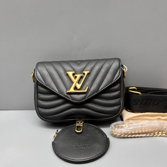 Louis Vuitton - New Wave Chain Bag - Leather - Black - (mini)