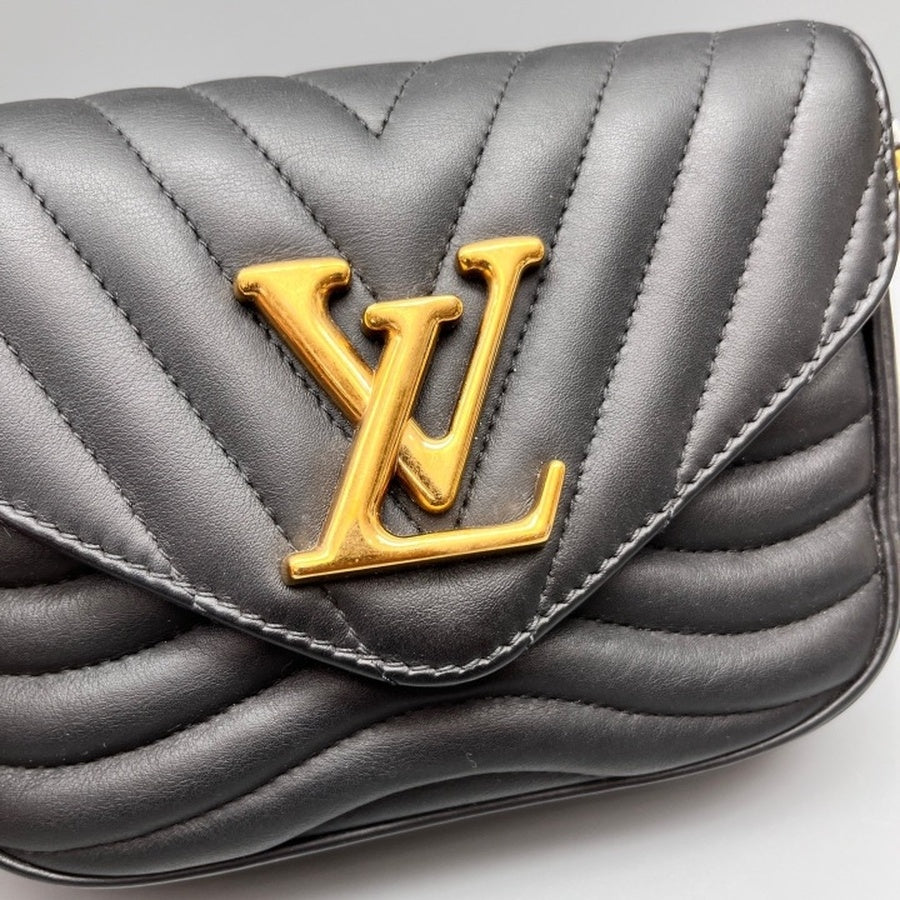 Louis Vuitton - New Wave Chain Bag - Leather - Black - (mini)