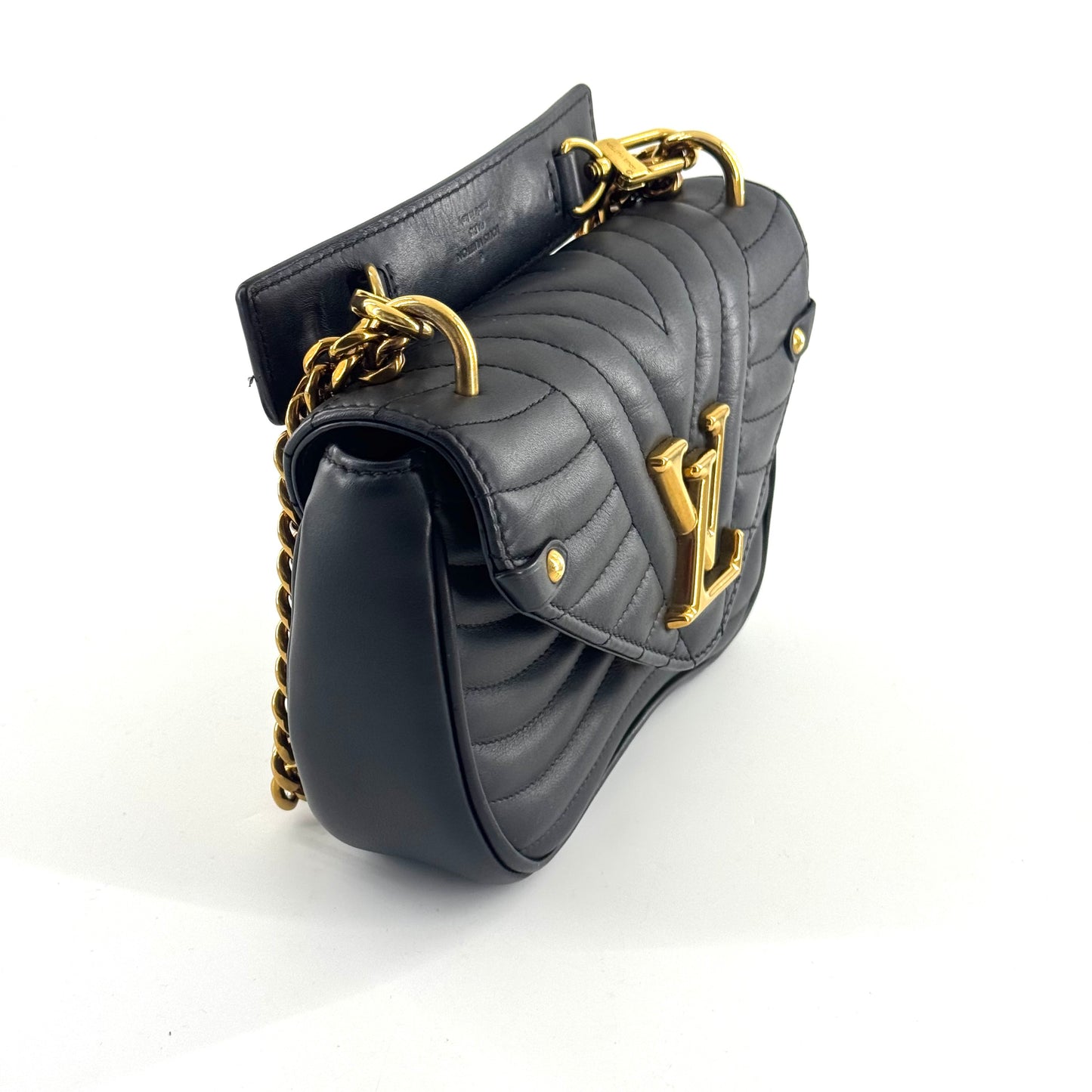 Louis Vuitton - New Wave Chain Bag - Quilted leather - Black with Gold-Tone Hardware - (Mini)