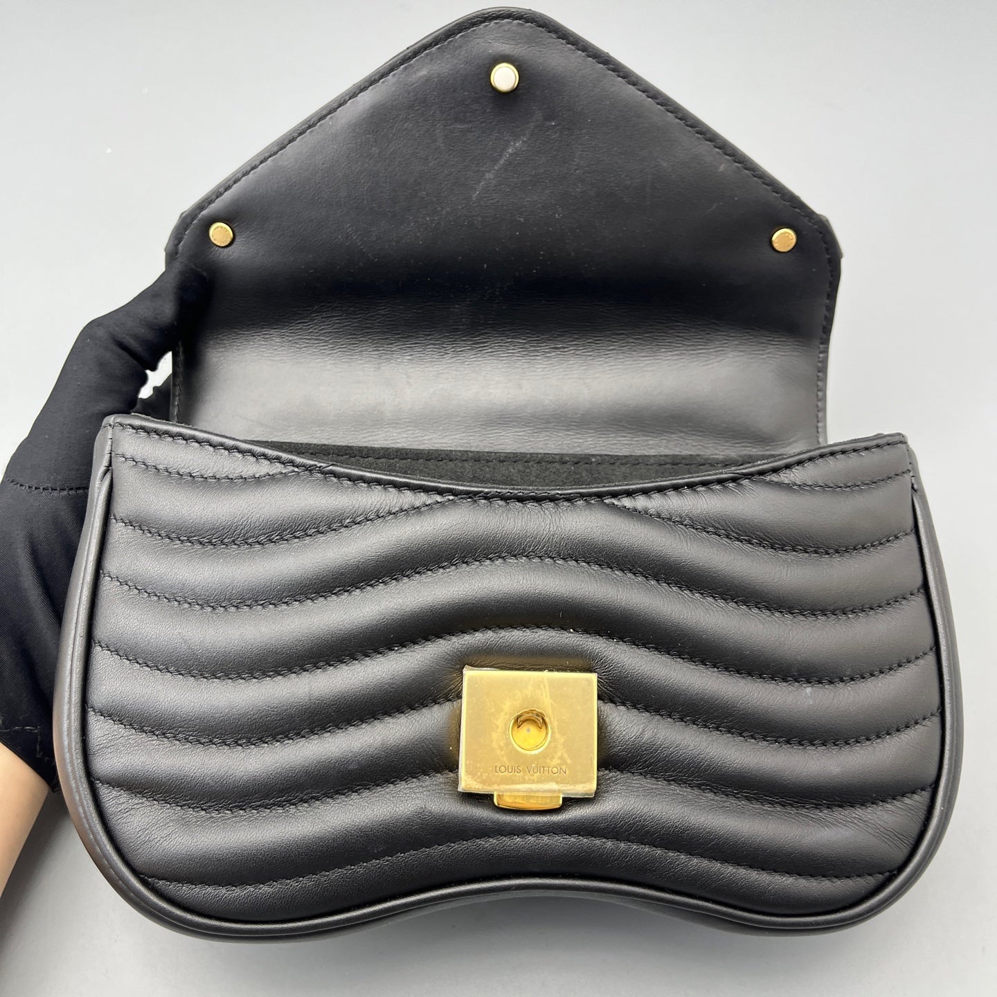 Louis Vuitton - New Wave - Leather - Black - (mini)