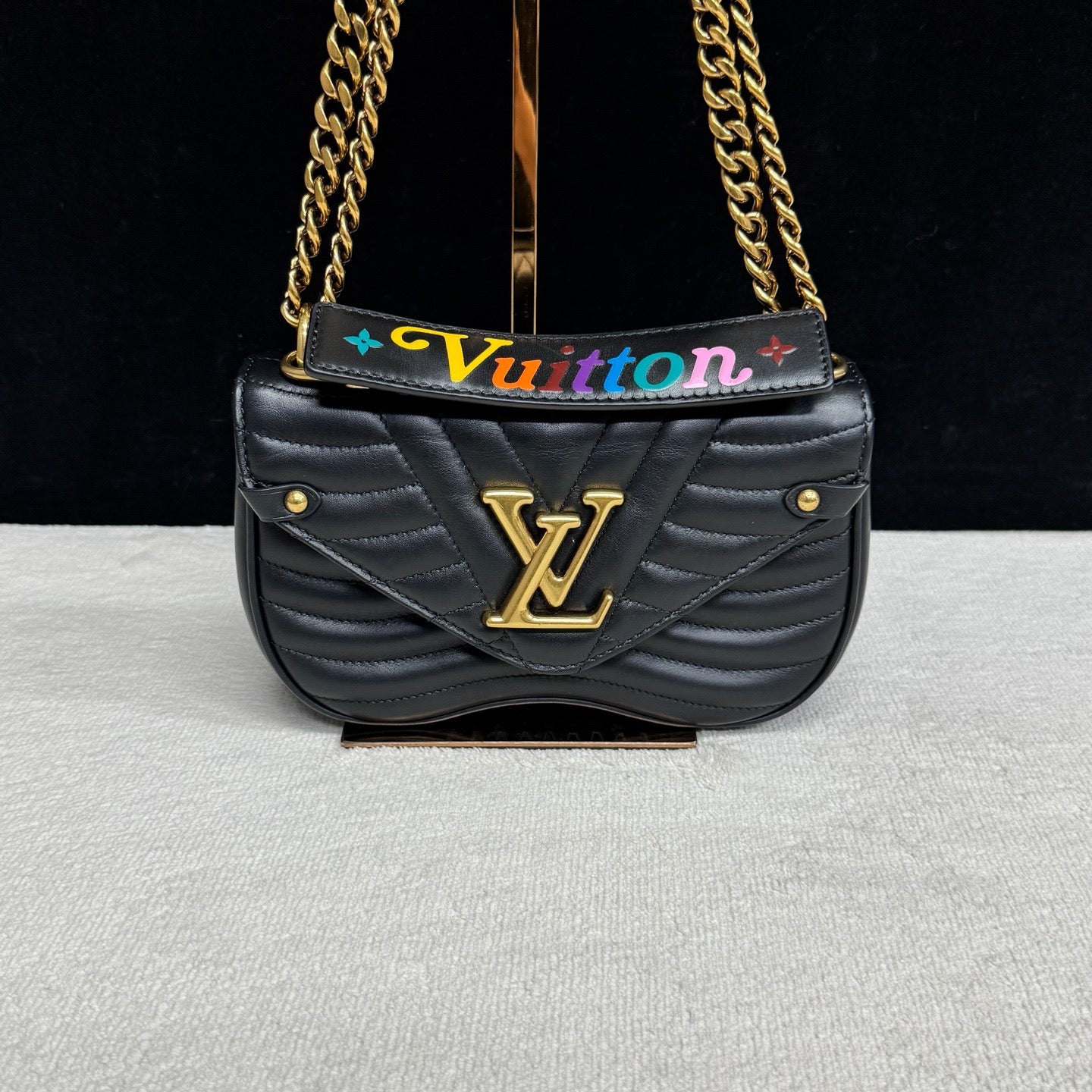 Louis Vuitton - New Wave - Leather - Black - (small)