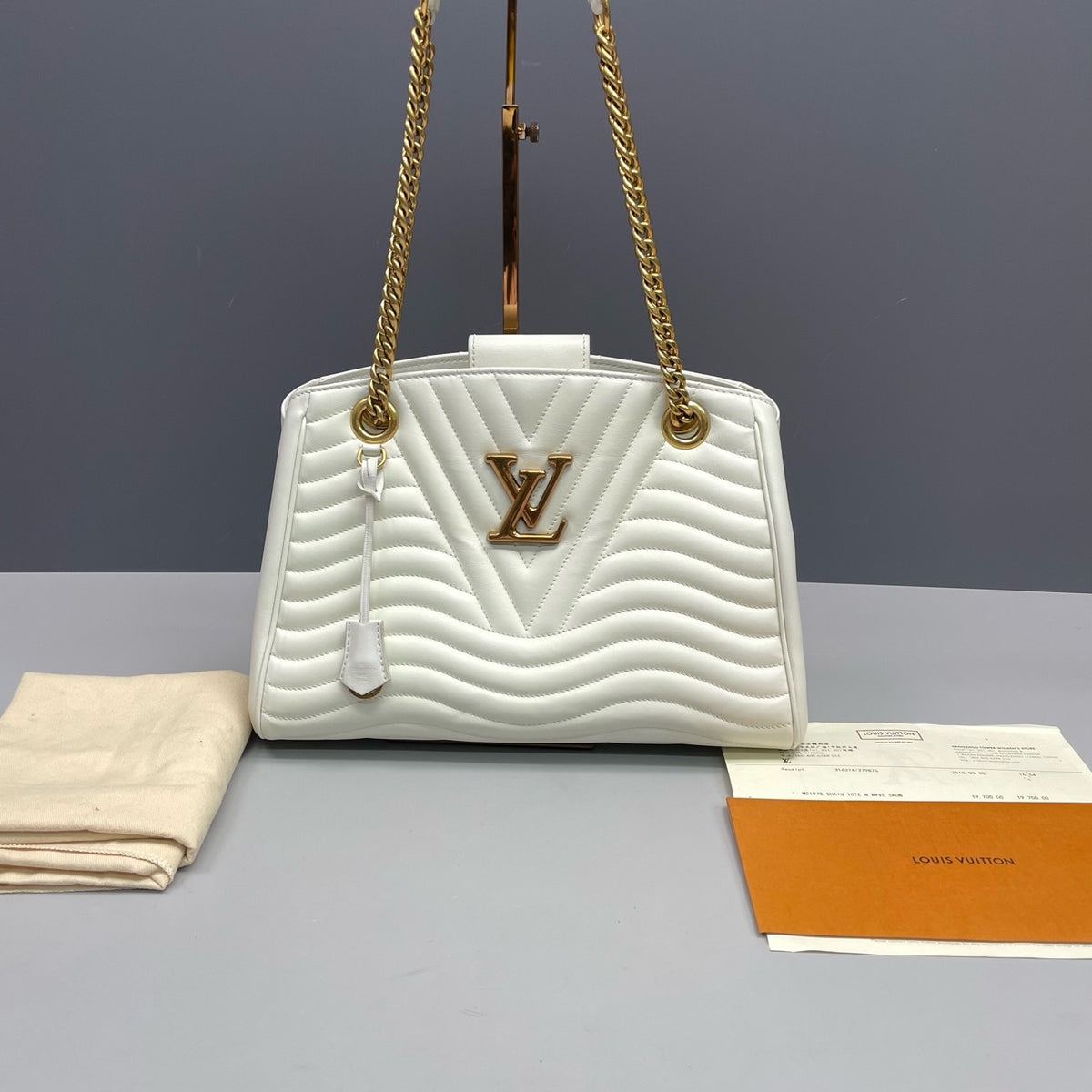 Louis Vuitton - New Wave - Leather - White