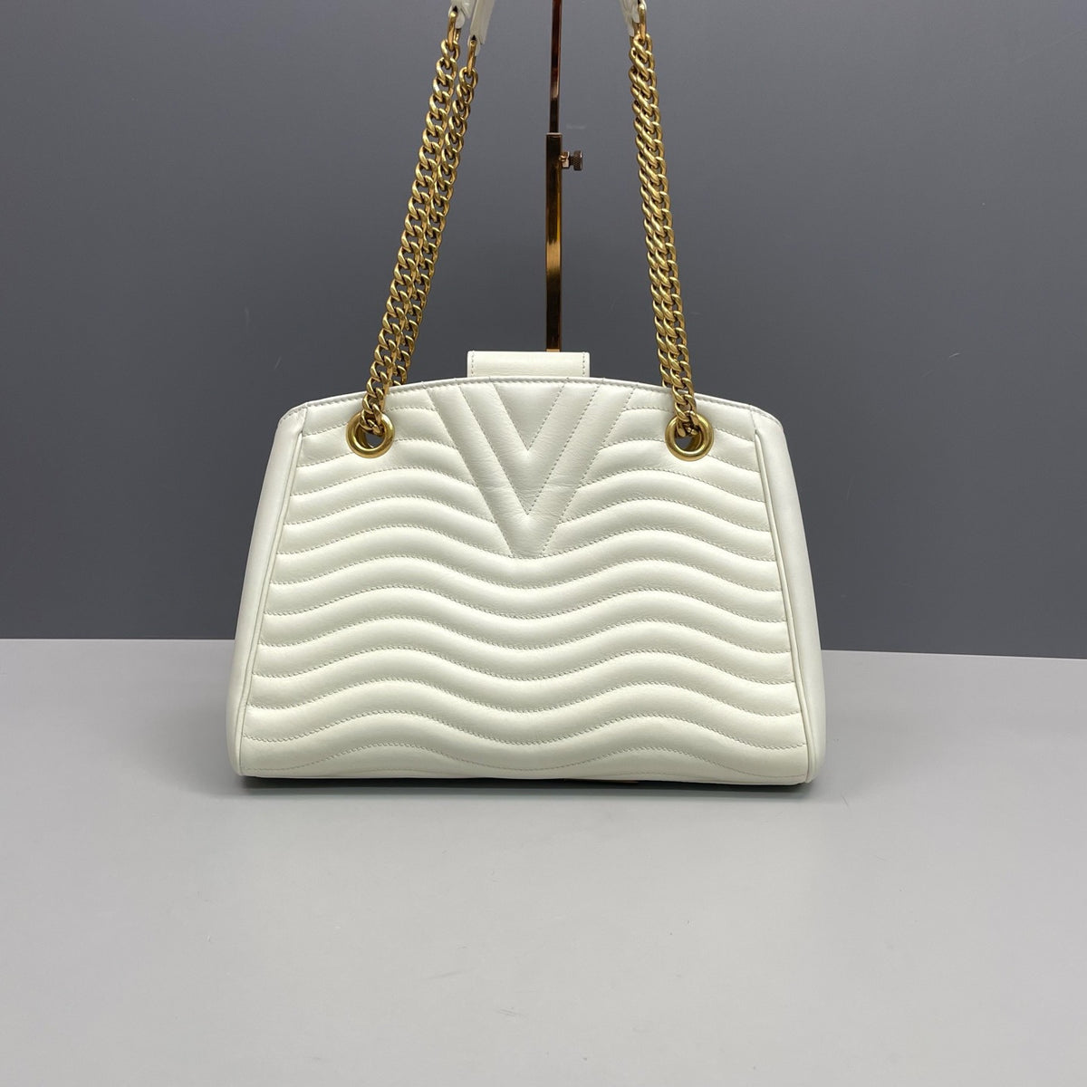 Louis Vuitton - New Wave - Leather - White