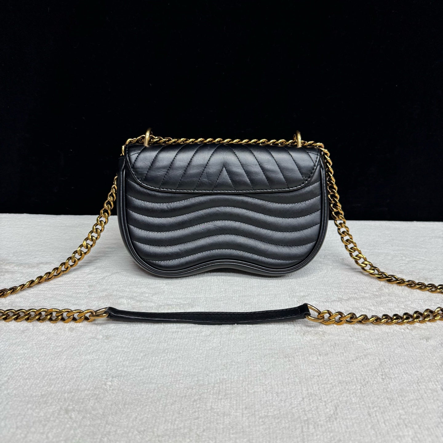 Louis Vuitton - New Wave Small Bag - Leather - Black - (small)